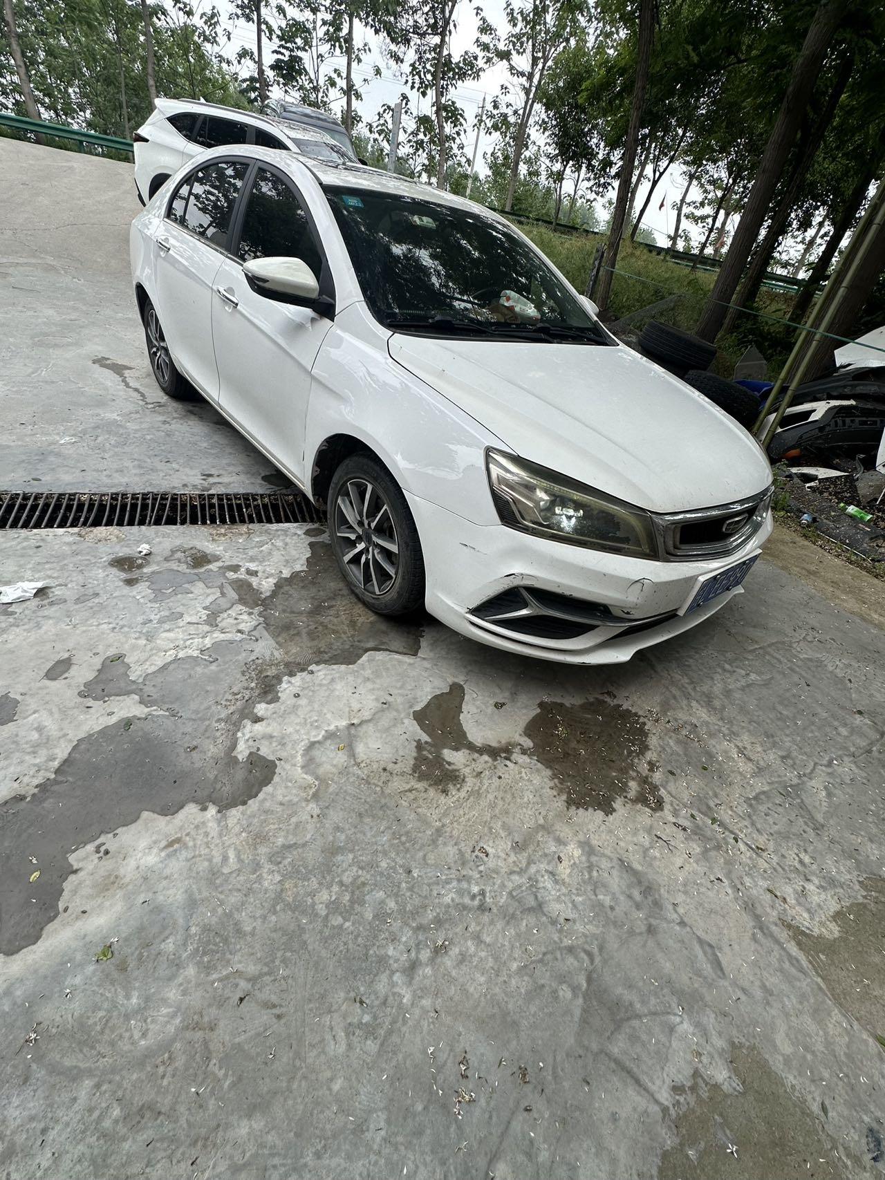 Emgrand 2020 1.5L CVT Upward Edition 3
