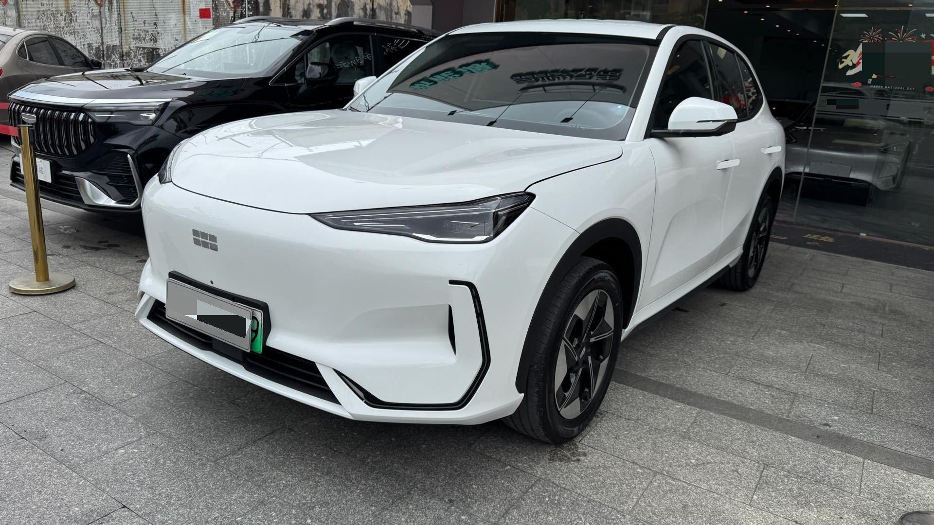 Geely Galaxy 2024 E 5 440km sailing version of automatic gear