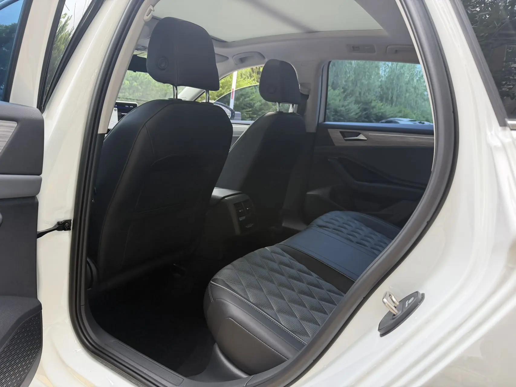 Volkswagen 2023 Sagitar 1.5TSI 300TSI Exceed Version Automatic 5