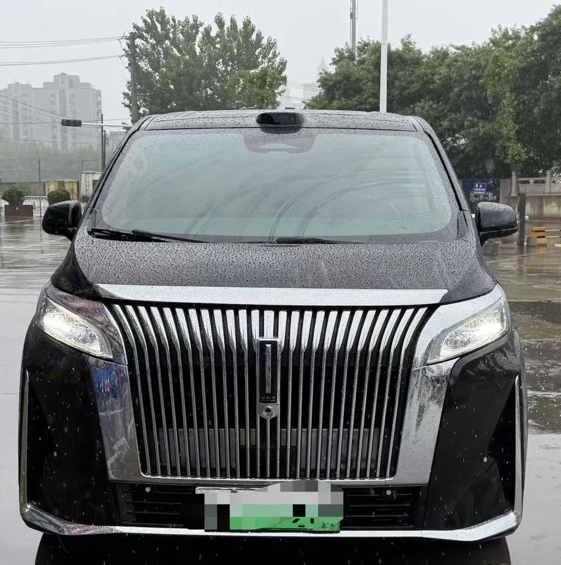 WEY 2025 high mountain 8 Hi4 1.5T four-wheel drive version automatic gear 2