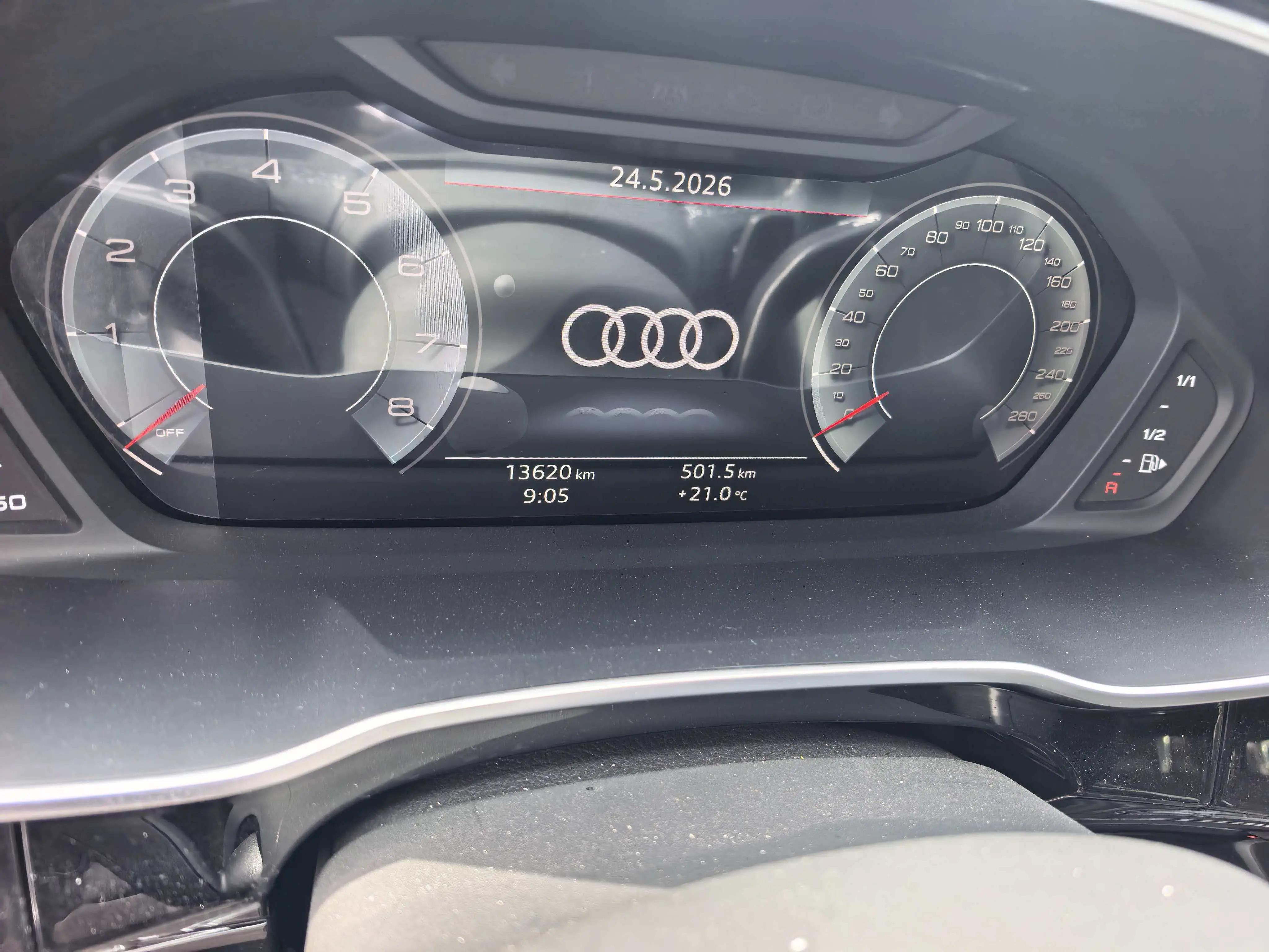 Audi 2023 Q3 1.4TFSI 35TFSI Stylish Dynamic Edition Automatic 2