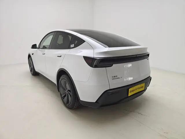 Tesla 2026 Model Y long endurance rear wheel drive version automatic transmission 2