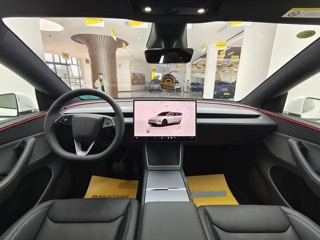 Tesla 2026 Model Y long endurance rear wheel drive version automatic transmission 6