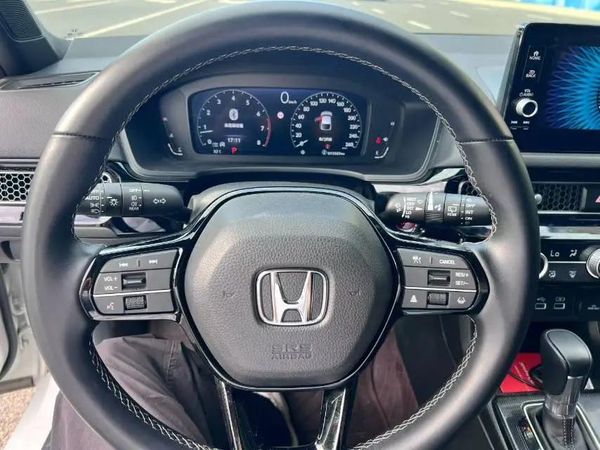 Civic 2023 HATCHBACK 240TURBO CVT Low Edition 8