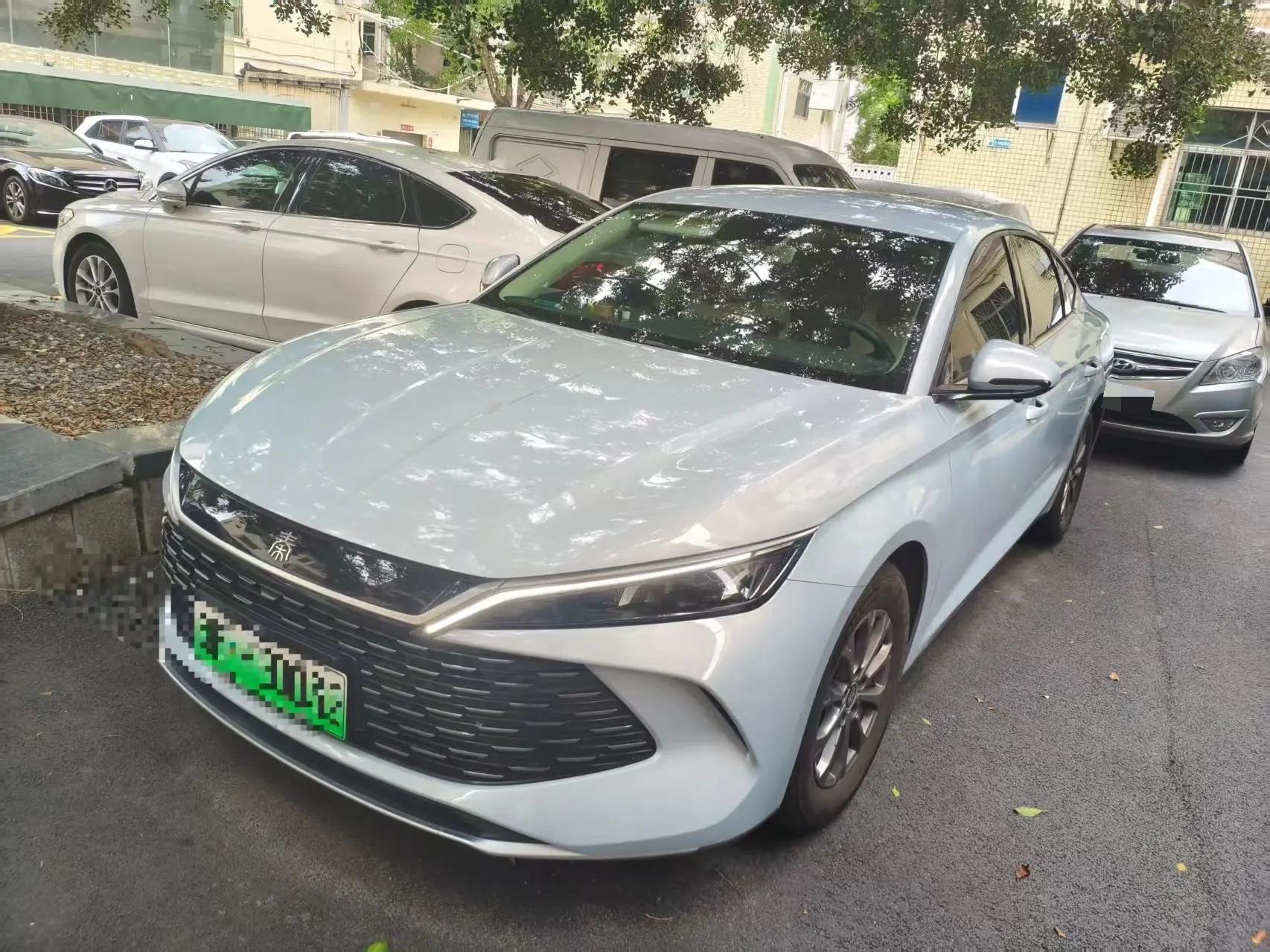 Qin L 2024 DM-i 80km Leading Edition
