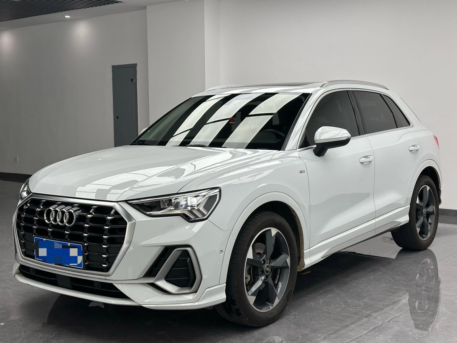 Audi Q3 2022 35 TFSI Fashion Dynamic