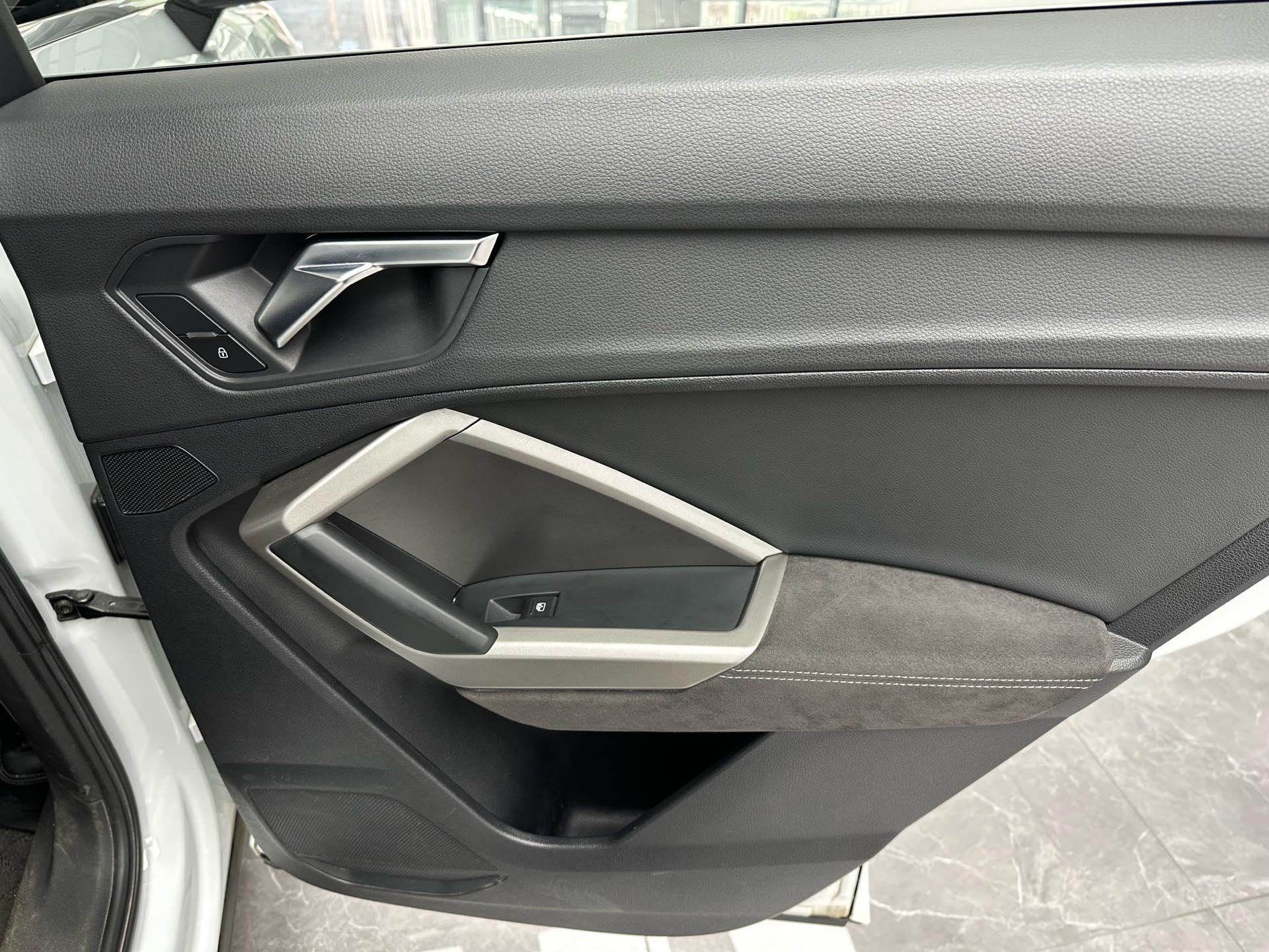 Audi Q3 2022 35 TFSI Fashion Dynamic 10