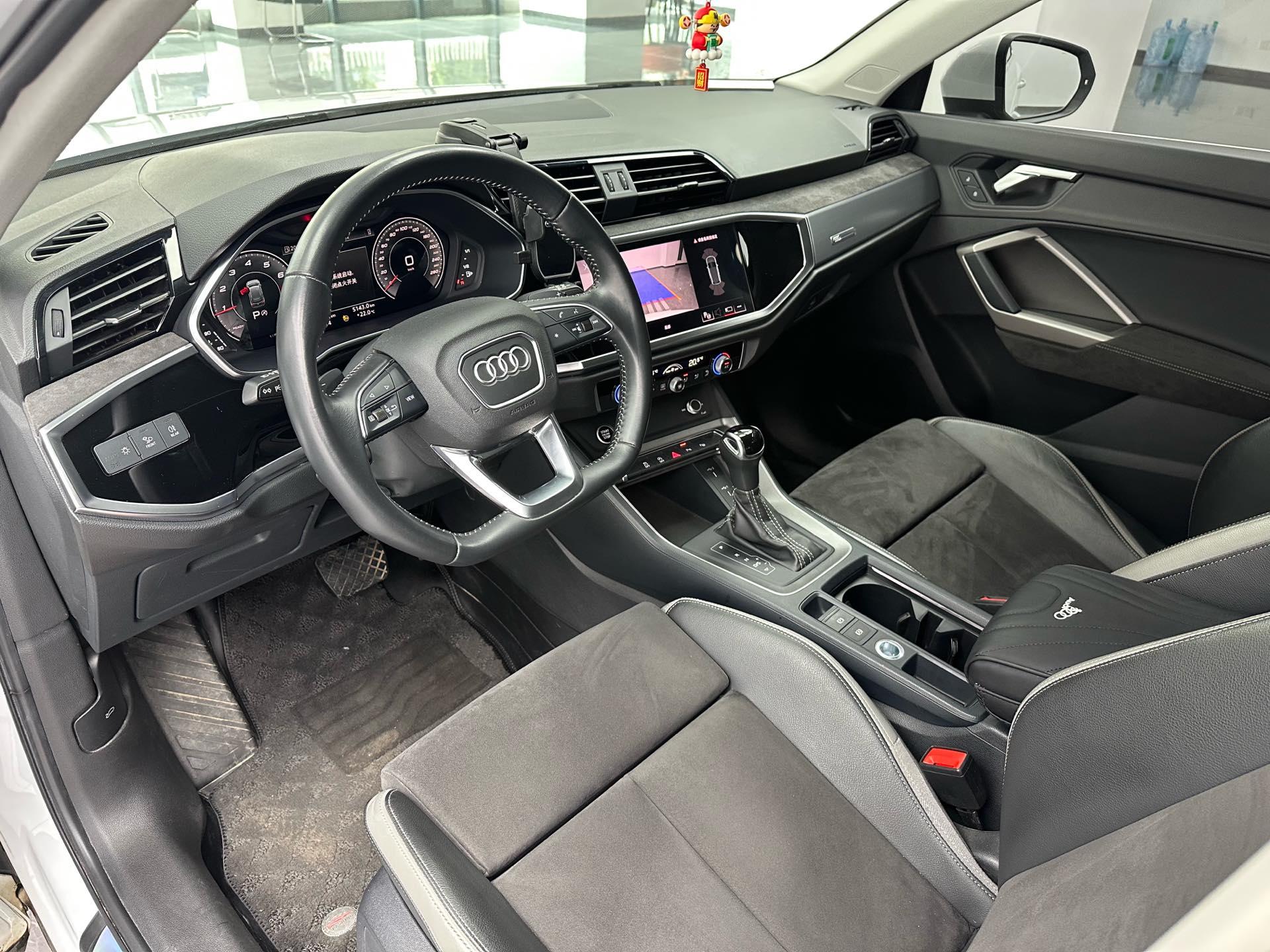 Audi Q3 2022 35 TFSI Fashion Dynamic 7