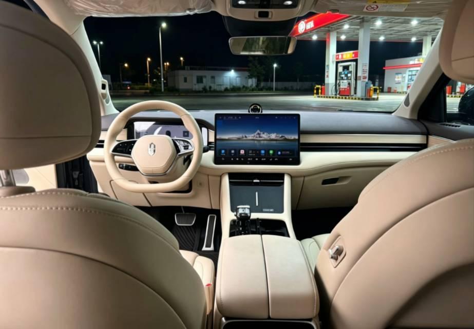 AITO 2024 AITO M7 Intelligent Driving All-Wheel Drive Ultra Version 5-Seater Automatic 3