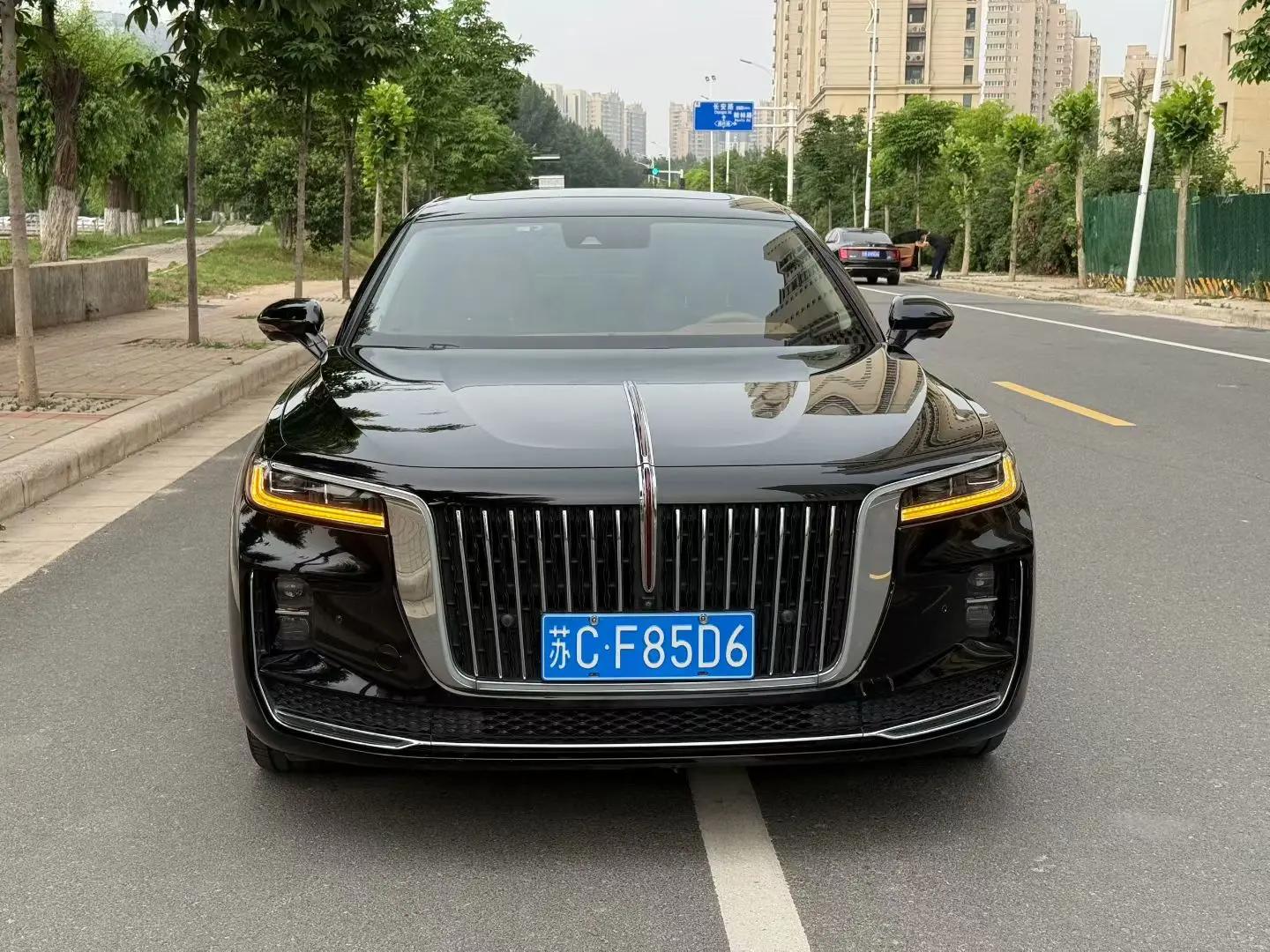 HongQi H9 2022 2.0T Zhilian Flag Edition 2