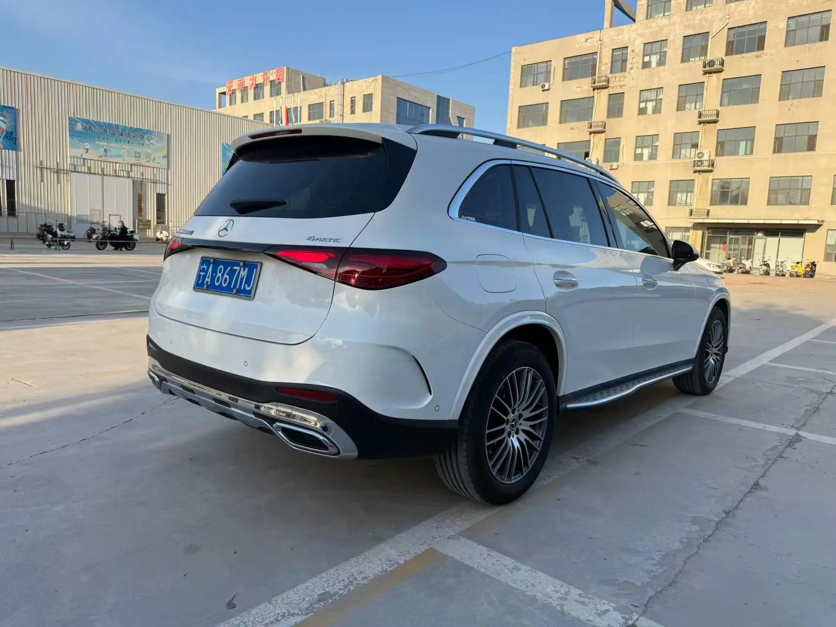 Mercedes Benz 2025 GLC 300 L 4MATIC 48V 2.0T dynamic 5-seat automatic gear 9