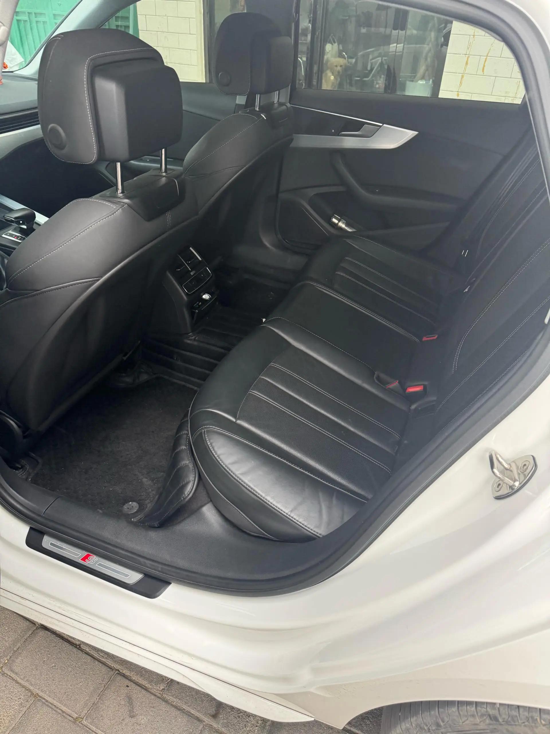 Audi A4L 2023 40 TFSI Fashion Dynamic 6