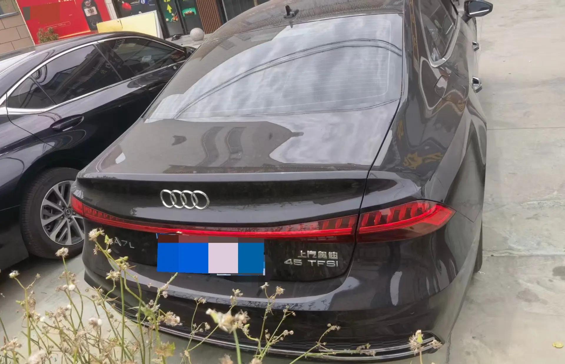 Audi 2024 A7L 2.0TFSI 45TFSI Luxury Automatic 4