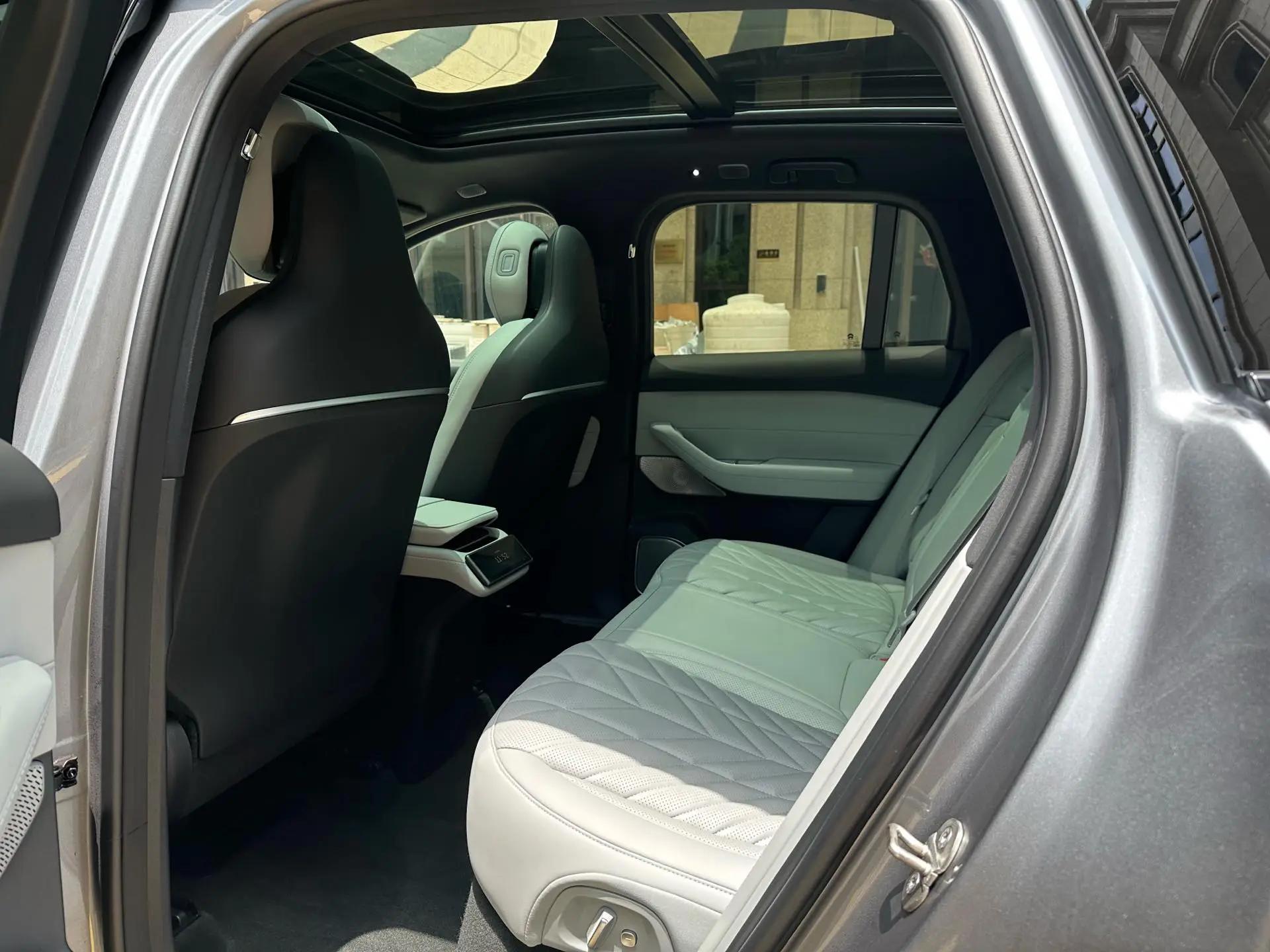 NIO 2025 ES6 75kWh Automatic 5