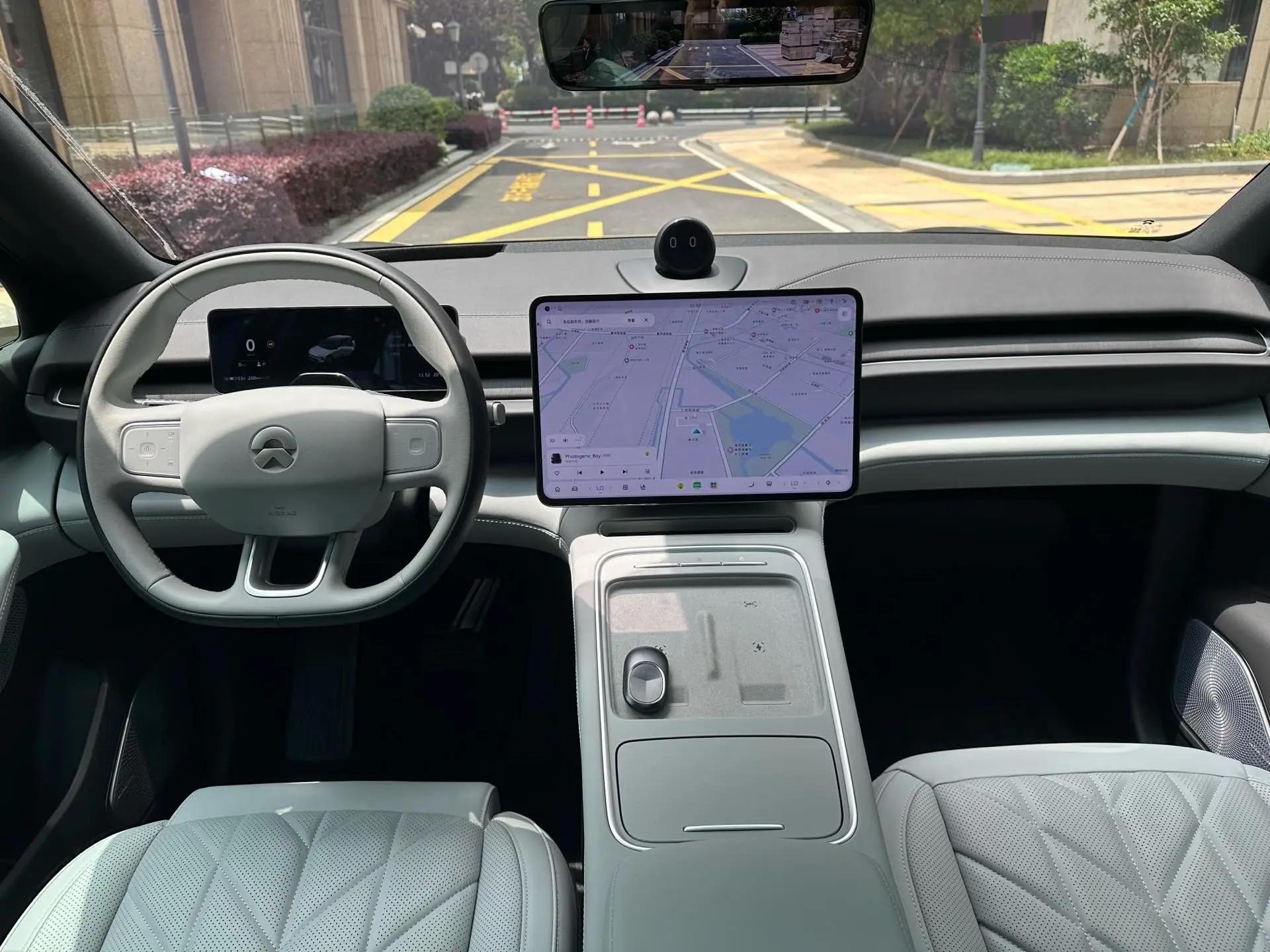 NIO 2025 ES6 75kWh Automatic 6