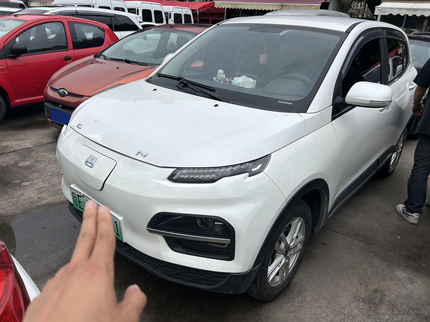Yue Hu 2022 30.66kWh Two-Drive Deluxe Edition