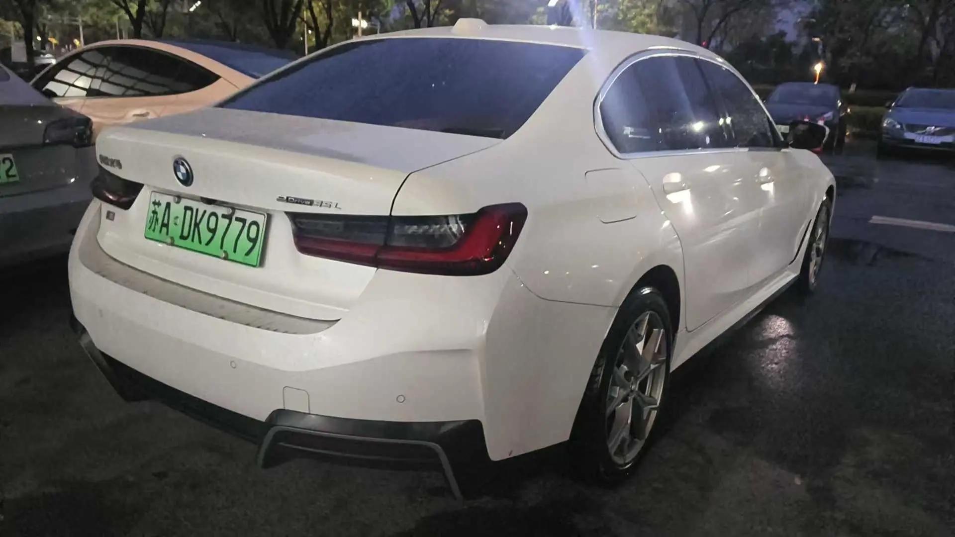 BMW 2024 i3 eDrive 35 L Automatic 2