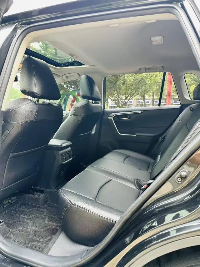 RAV4 Rongfeng 2020 2.0L CVT Two-Drive Fashion Edition 6