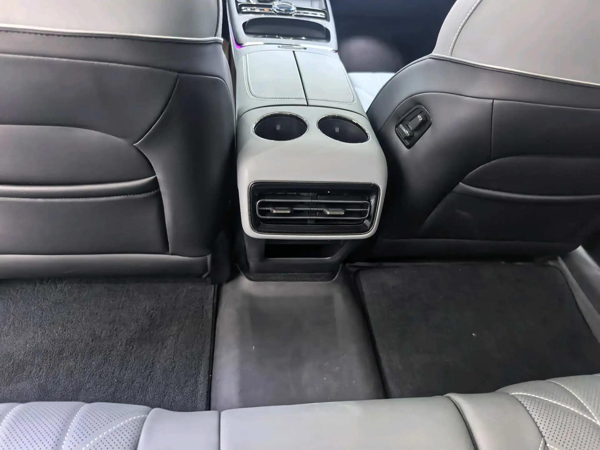 Geely Galaxy 2025 Model E8 700km Long-Range Intelligent Driving Version Automatic 11