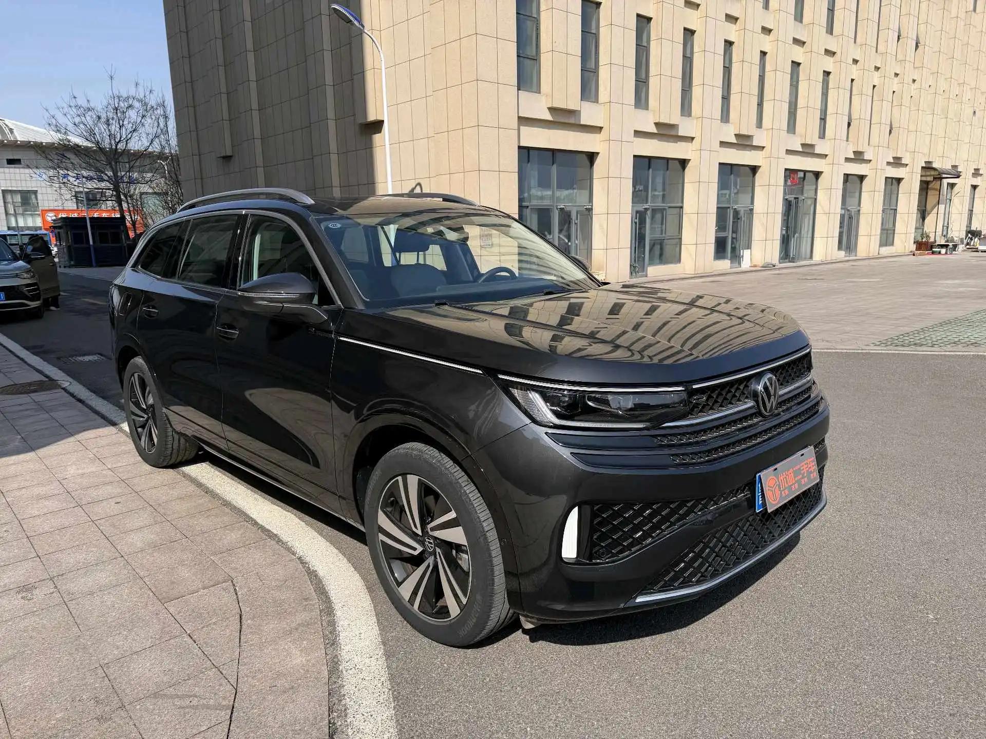 Volkswagen 2024 Teramont R-Line 2.0TSI 380TSI All-Wheel Drive Touring Enjoyment Model Automatic 4
