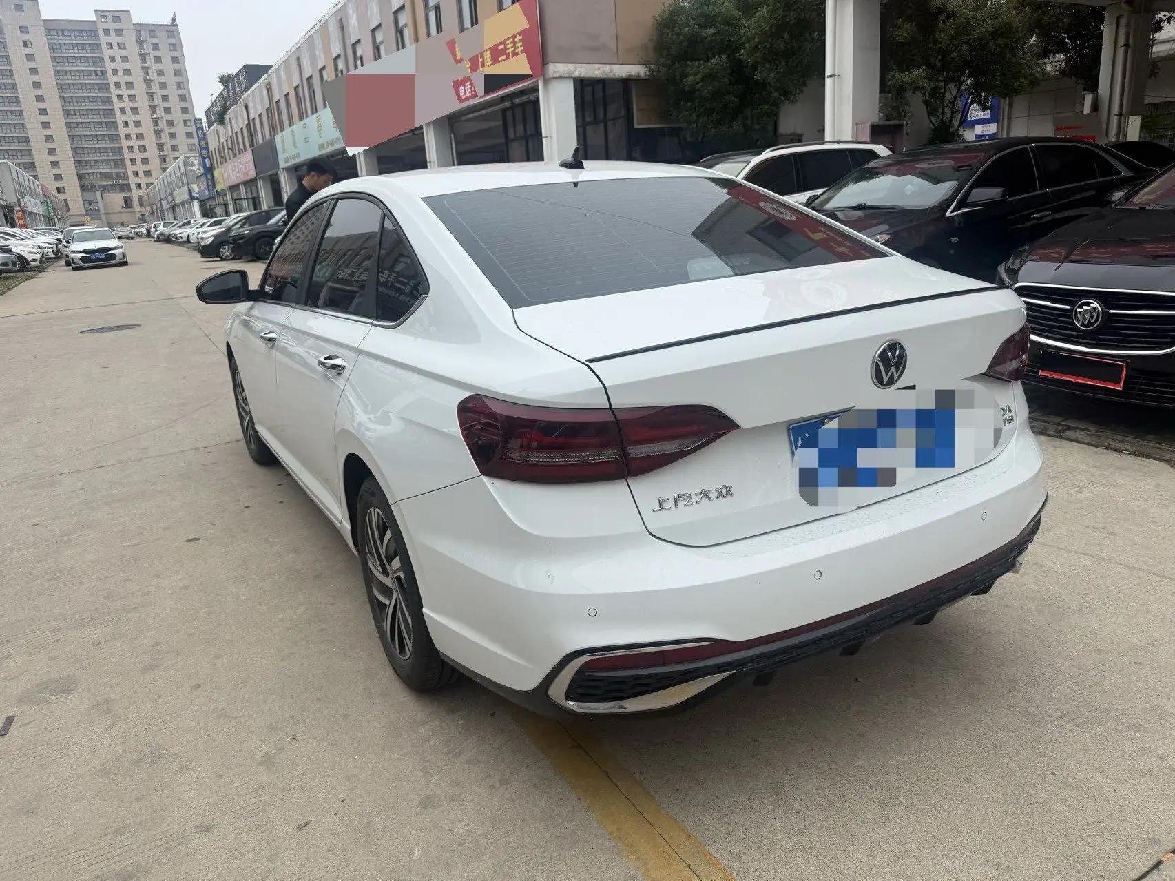 Lavida 2023 280TSI DSG Full Edition 7