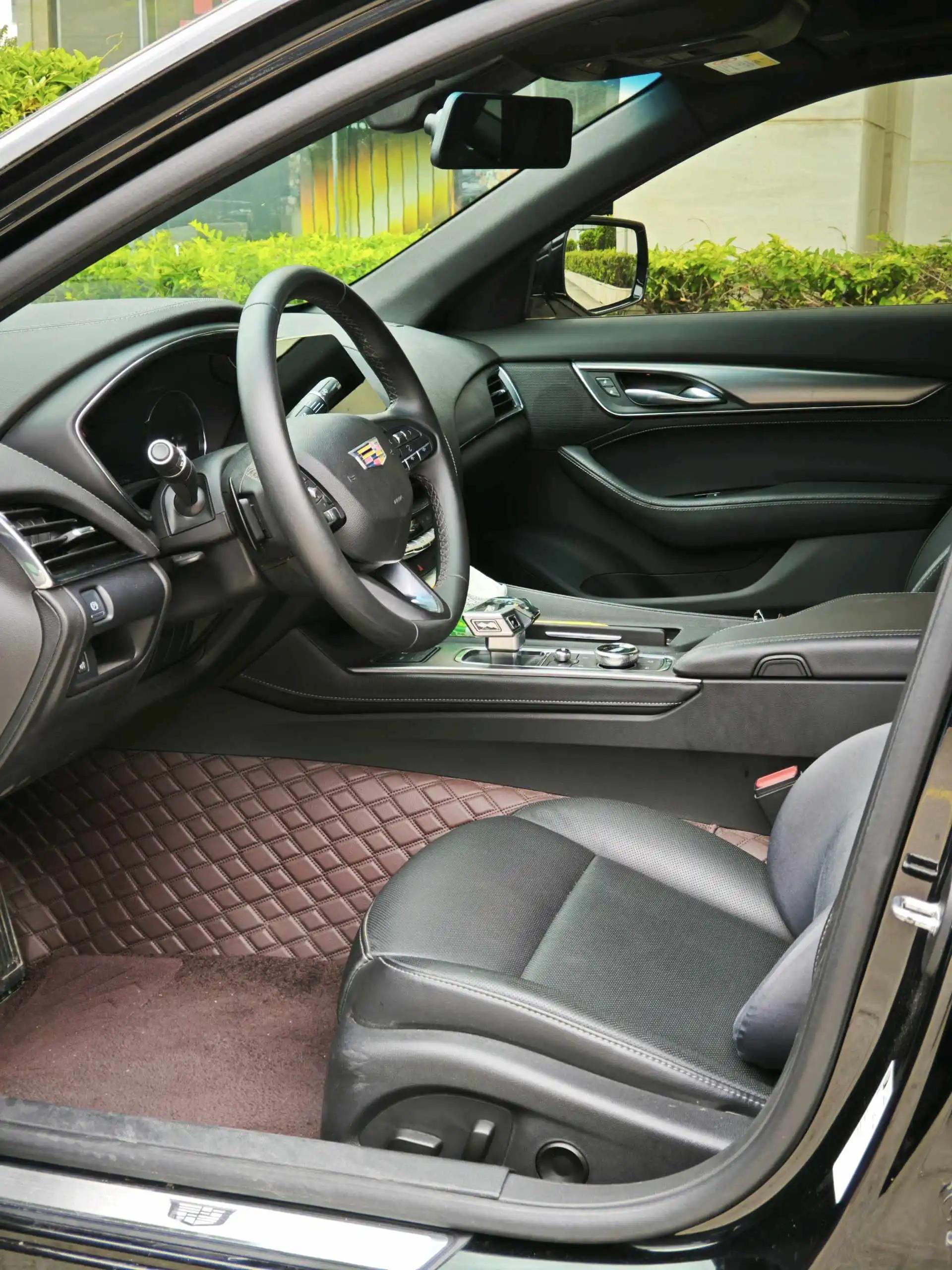Cadillac CT5 2022 28T Luxury Model 4
