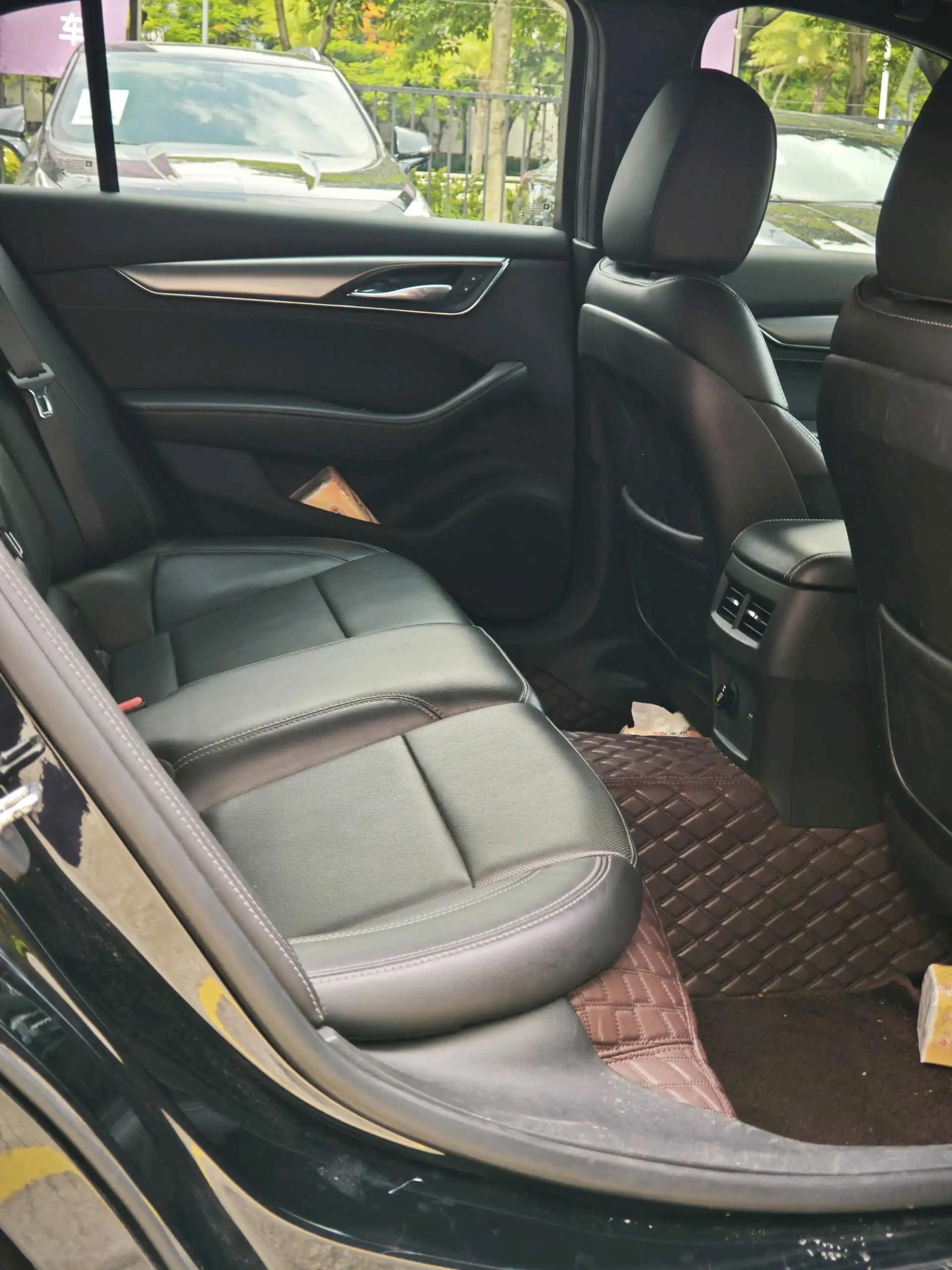 Cadillac CT5 2022 28T Luxury Model 8