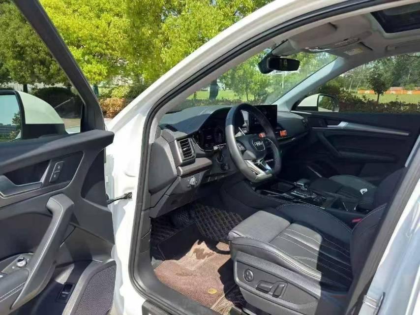 Audi Q5L 2020 model change 40 TFSI enjoy enterprising 5