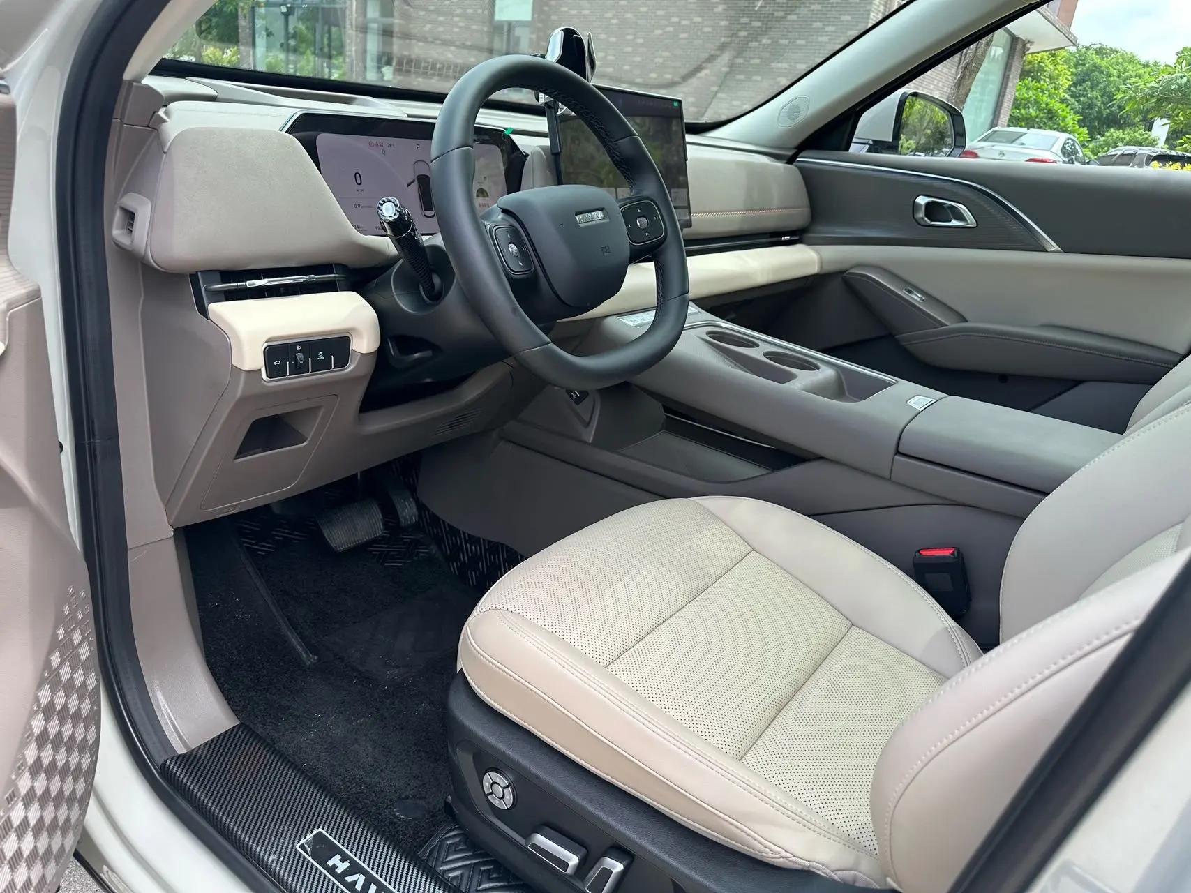 Haval 2026 H6L 2.0T Max automatic gear 4