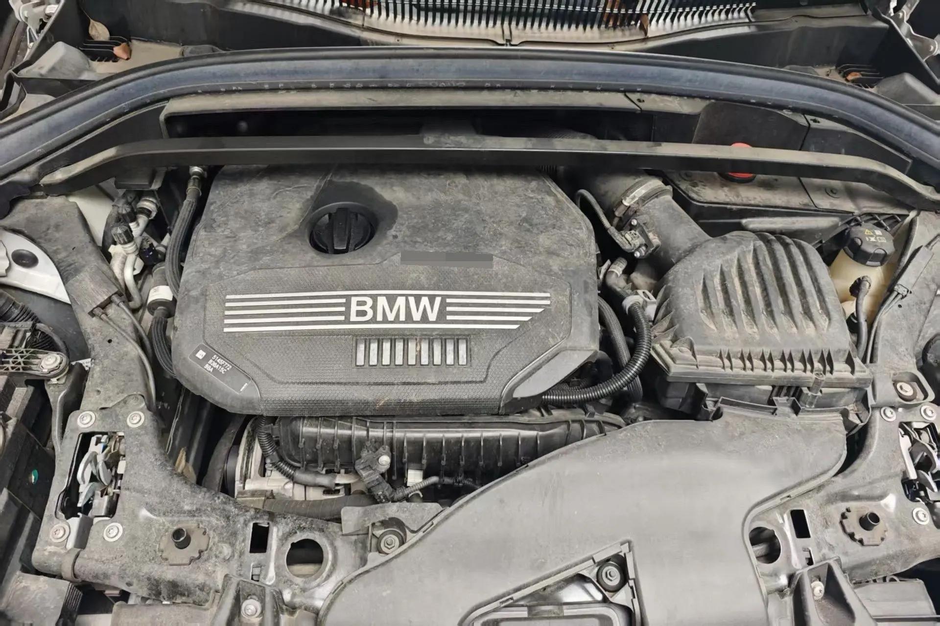 BMW X1 2022 sDrive20Li fashion 4