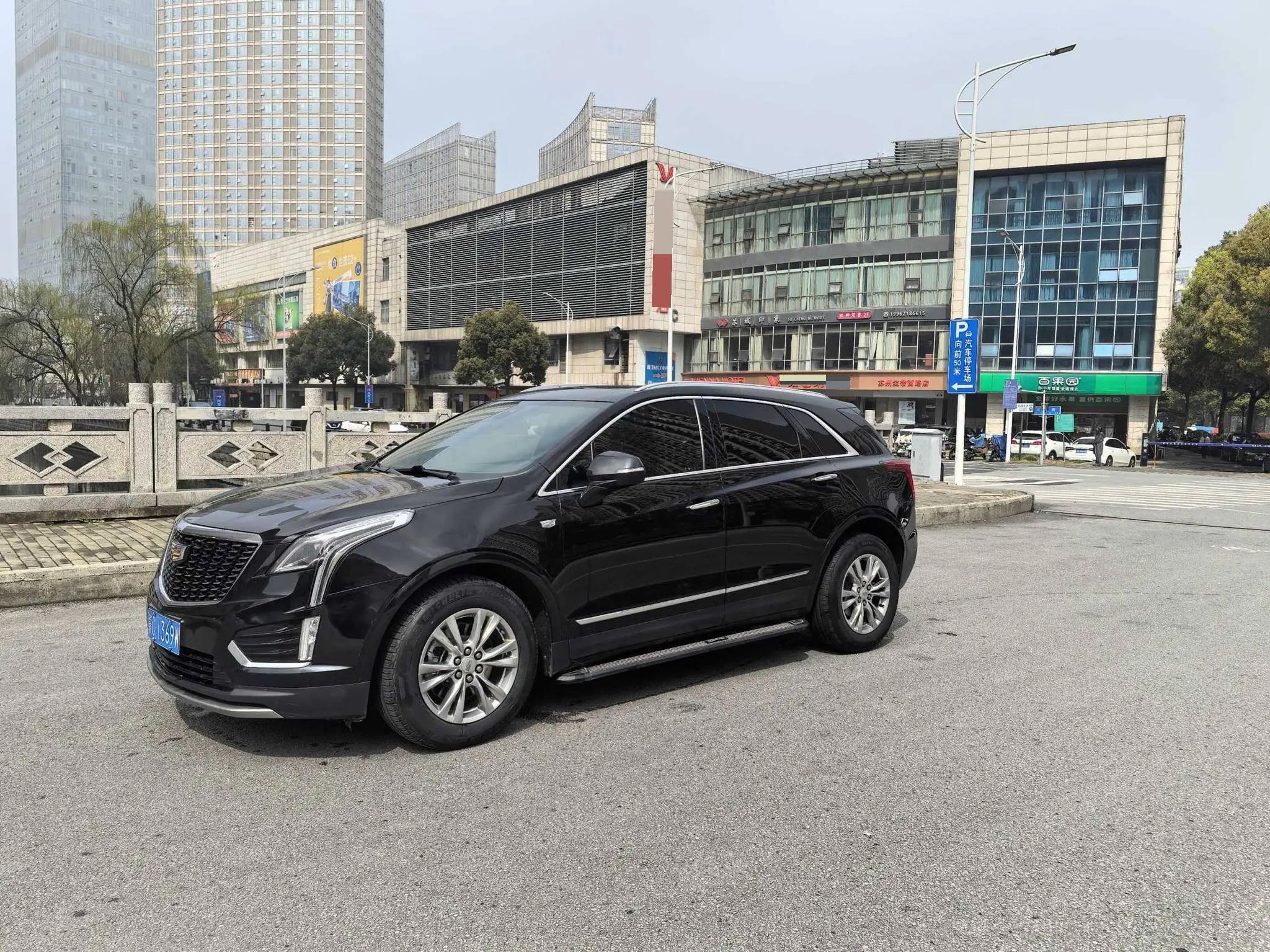 Cadillac XT5 2021 28T Luxury Model