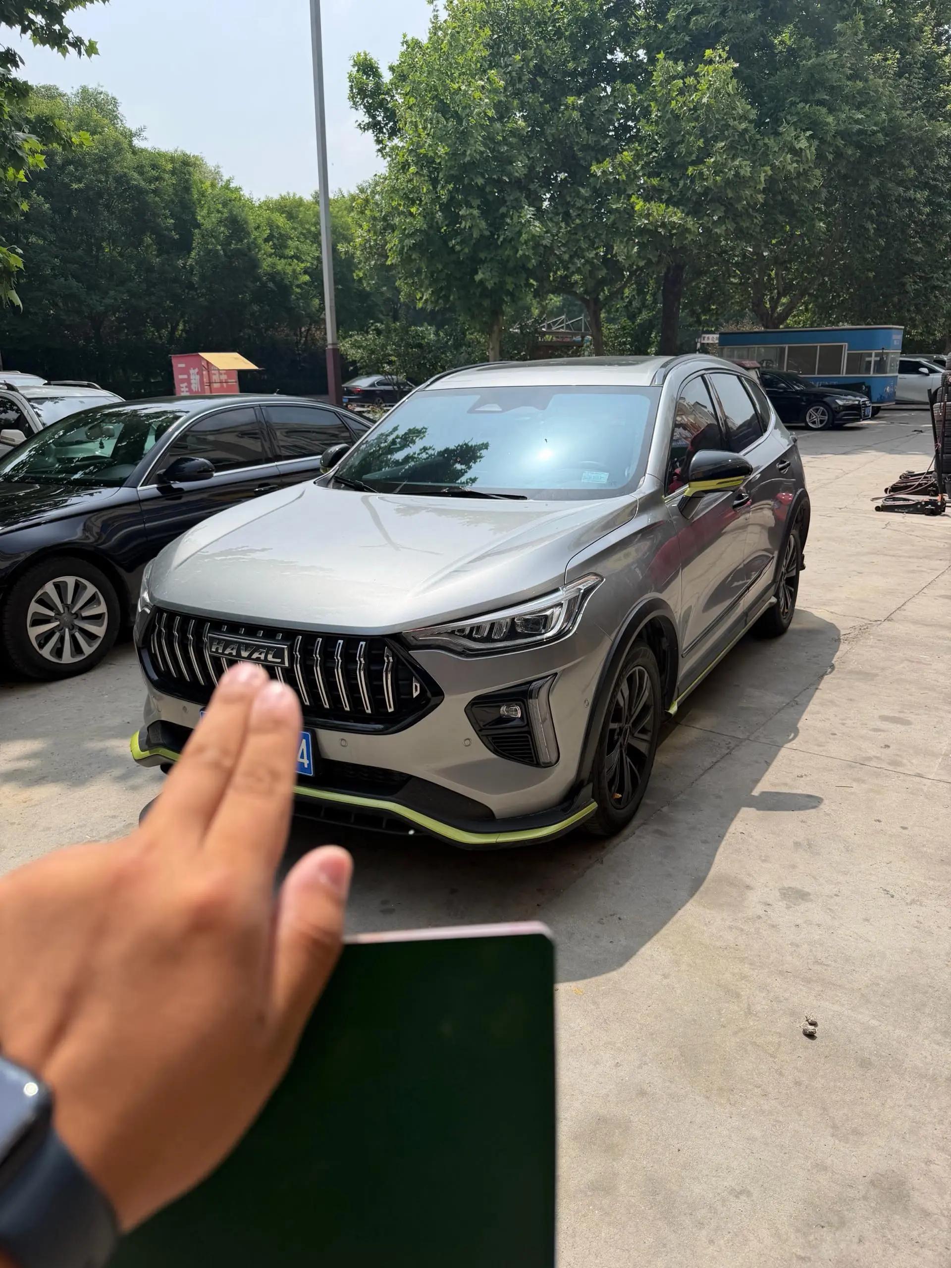 Открыть галерею: Haval Red Rabbit 2021 Excitation Edition 1.5T Platinum Rabbit