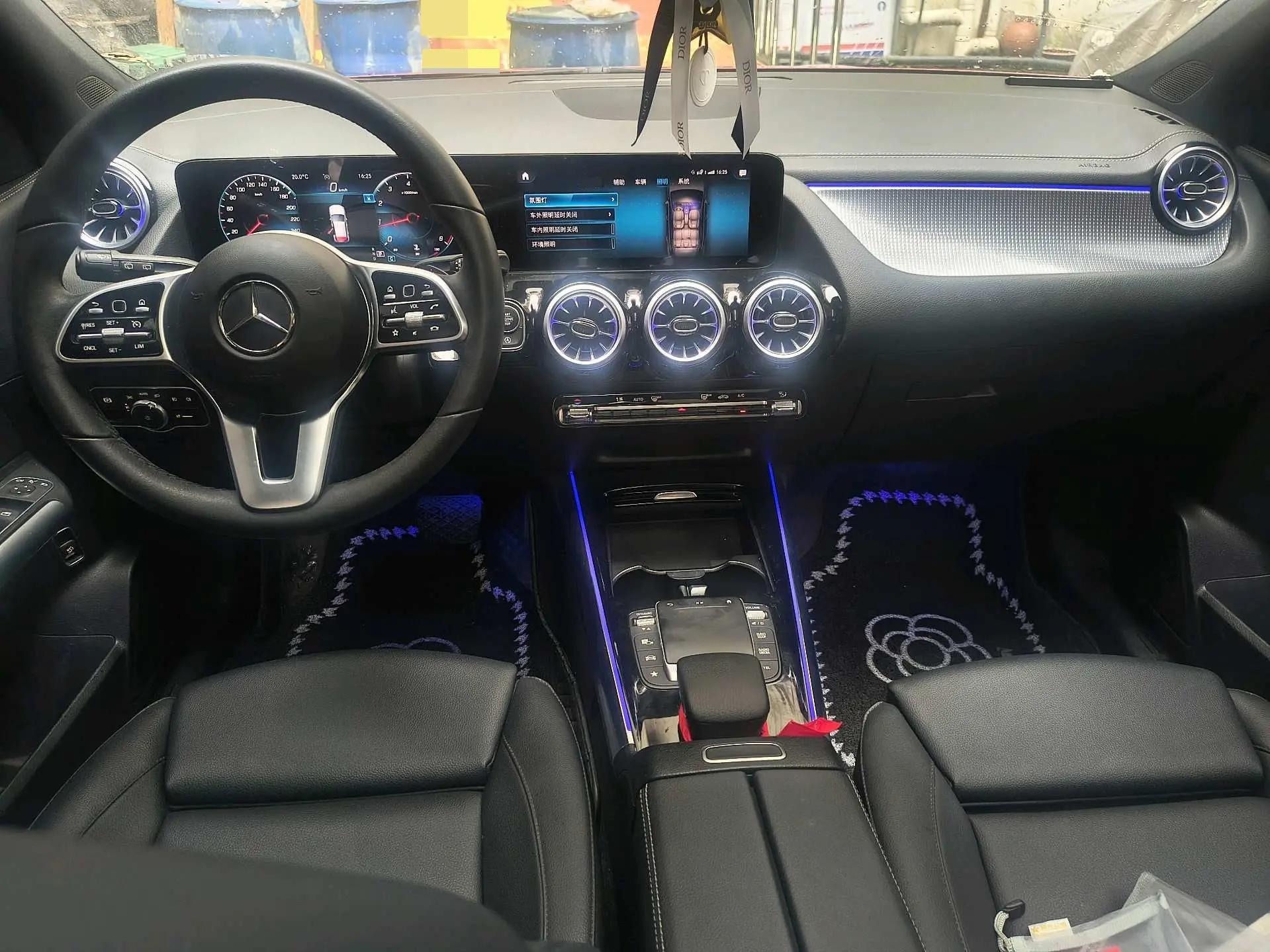 Mercedes Benz GLA 2022 to GLA 200 9