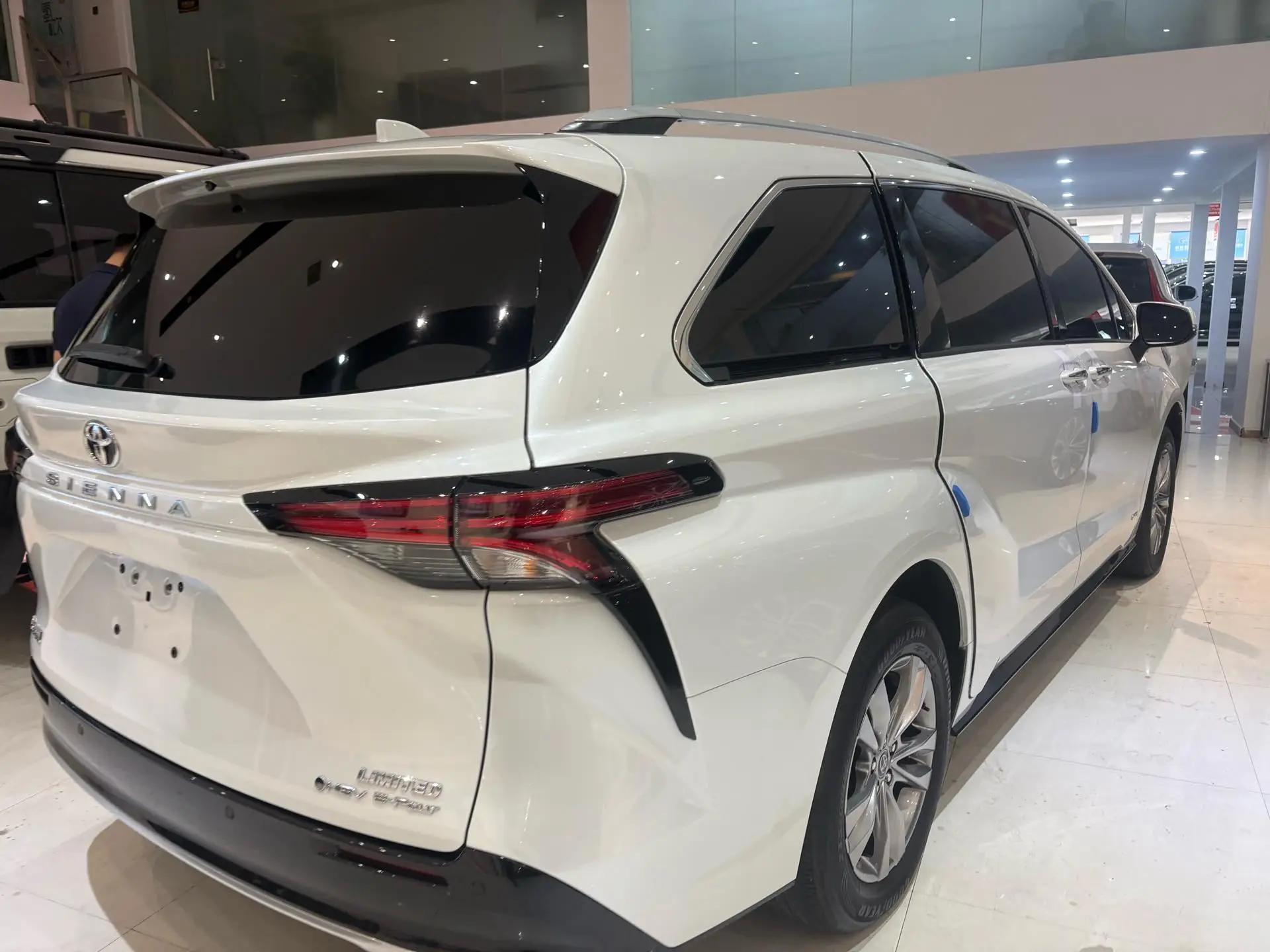 Toyota 2024 Sana 2.5 Stepless Four-wheel Drive Premium Edition Automatic Transmission 6