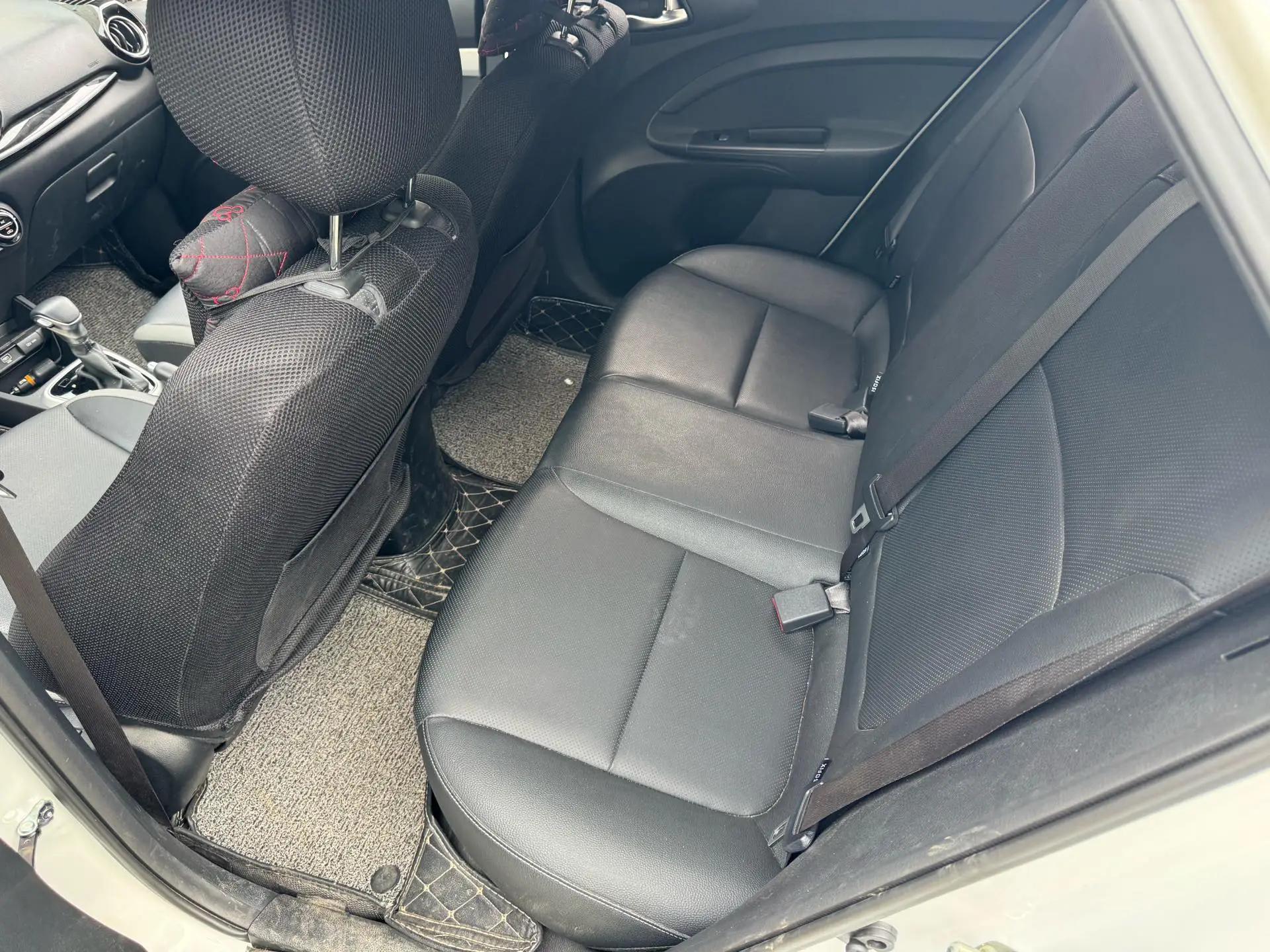 Yi Pao 2021 1.4L CVT Sunroof 4
