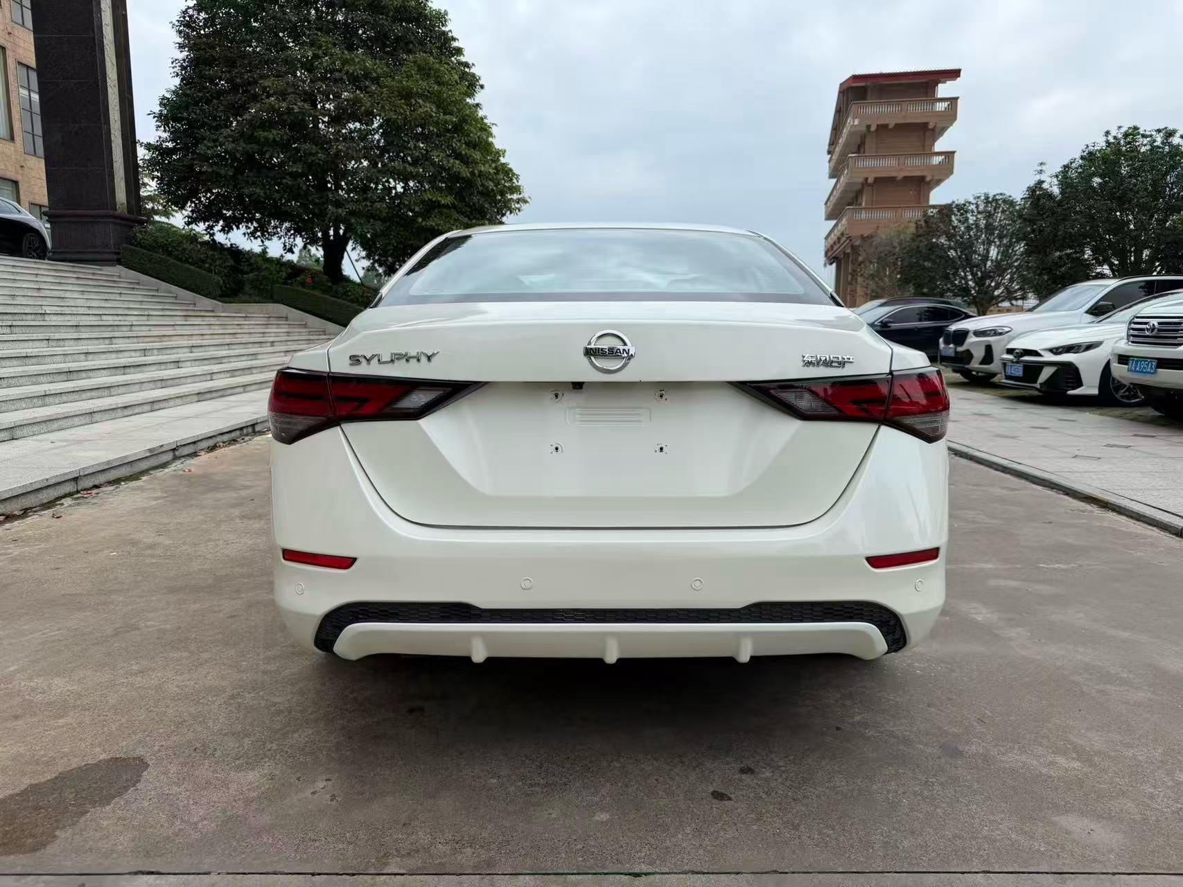 Xuanyi 2021 1.6L XL CVT Pleasant Edition 8
