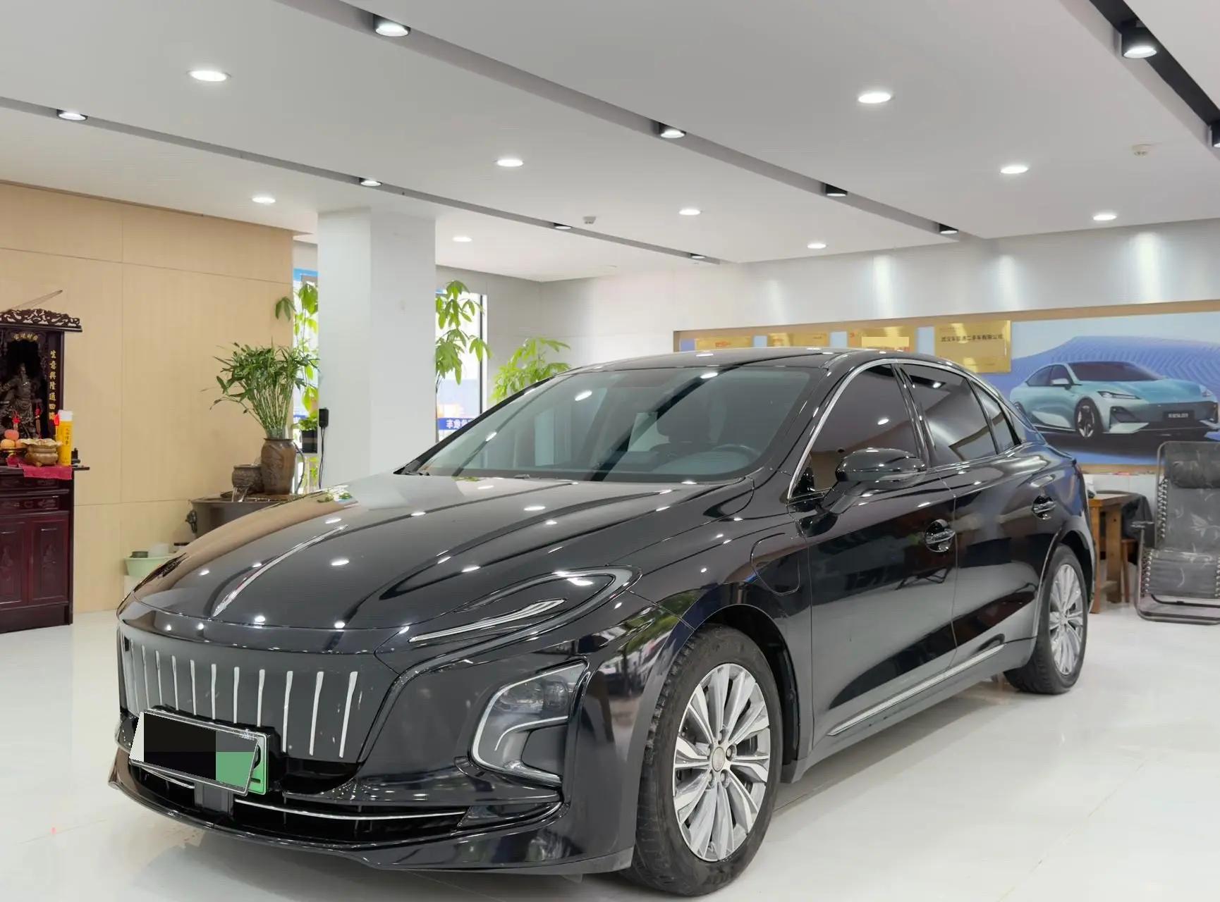 HongQi E-QM5 2023 560km PLUS