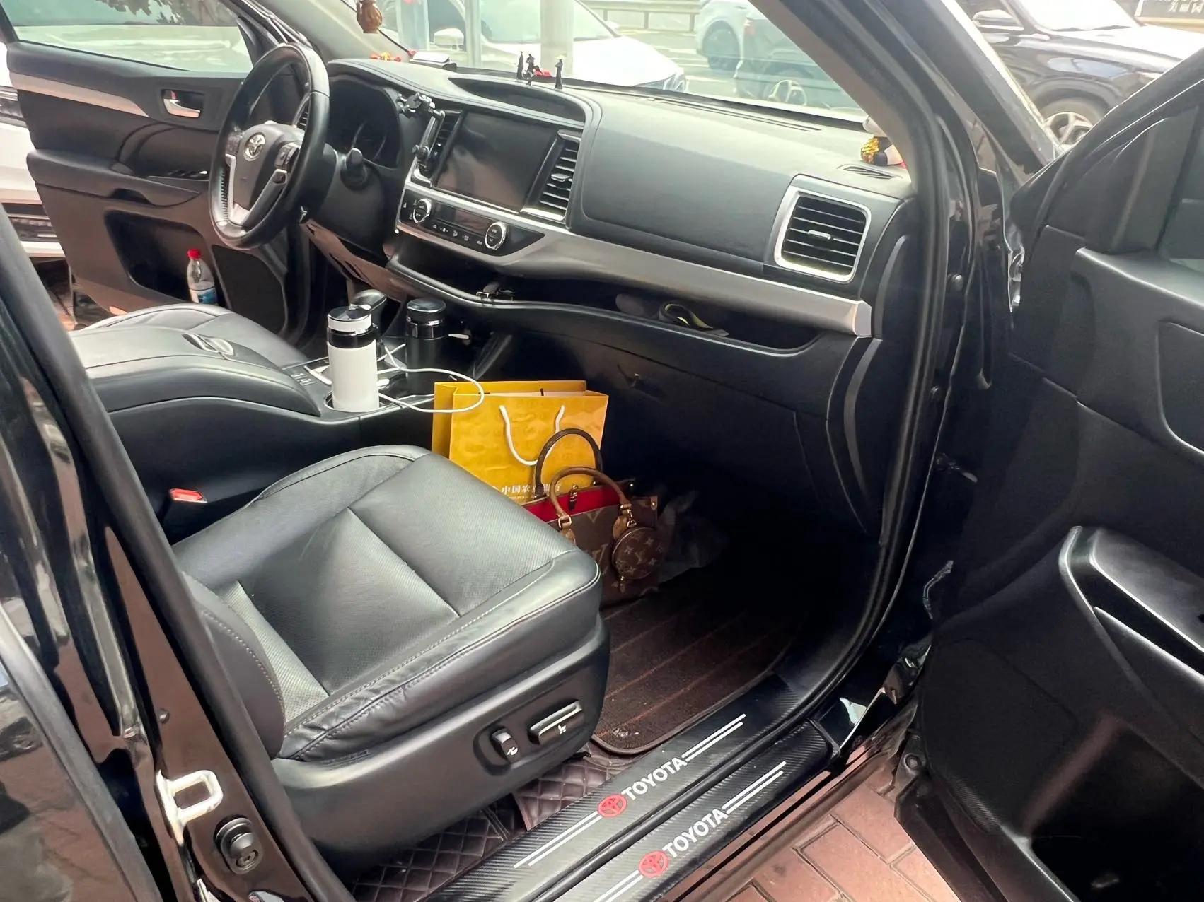 Highlander 2021 2.0T 4-wheel drive deluxe edition 7 seats 6