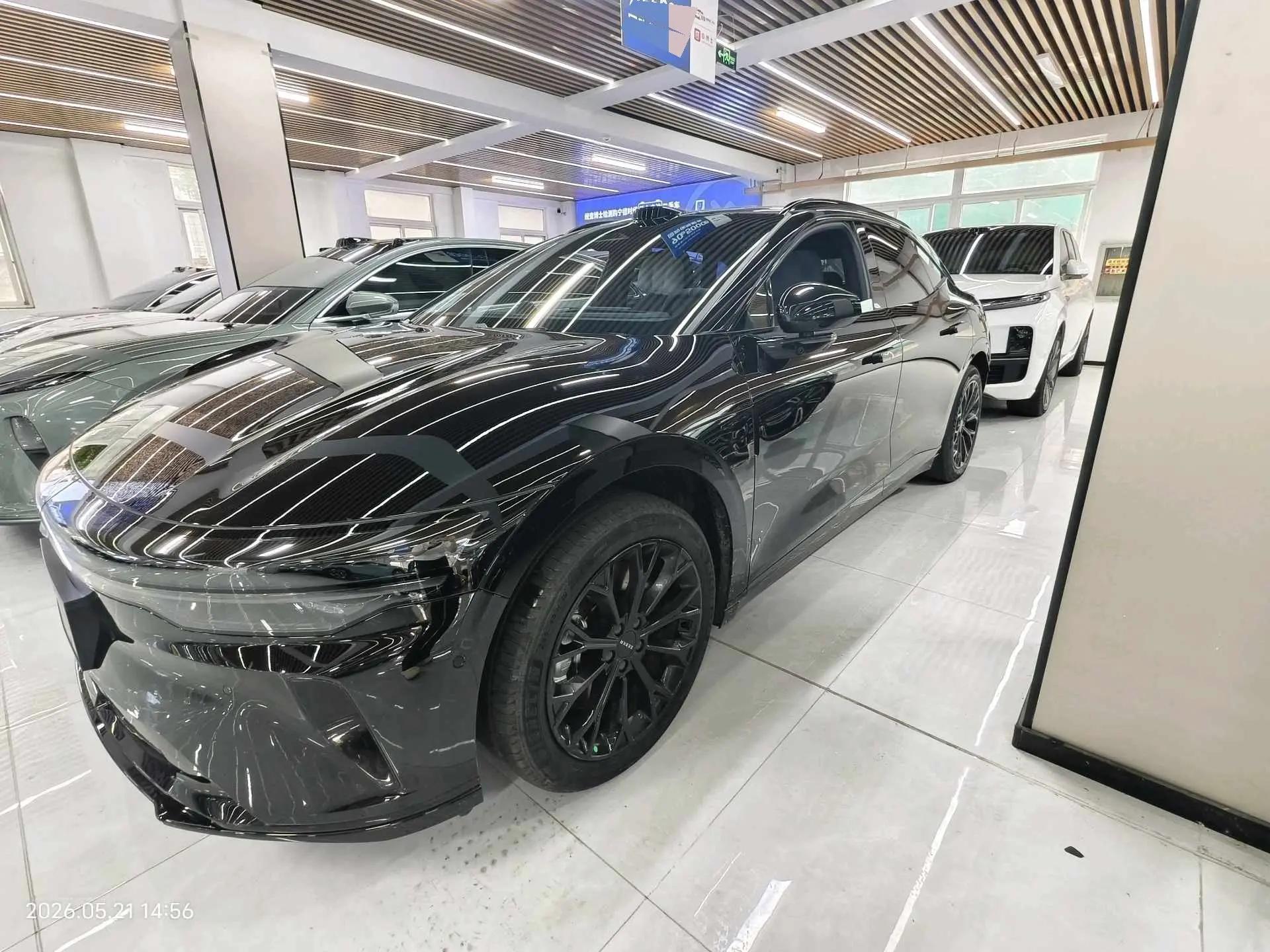 打开图片灯箱:Zeekr 2025 Zeekr 007GT four-wheel drive intelligent driving version 75kWh automatic gear