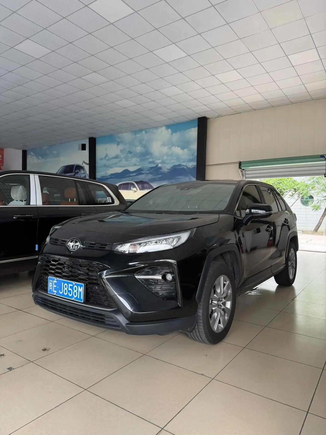 Toyota 2024 Wildlander 2.0 CVT Front-Wheel Drive Leading Edition Automatic