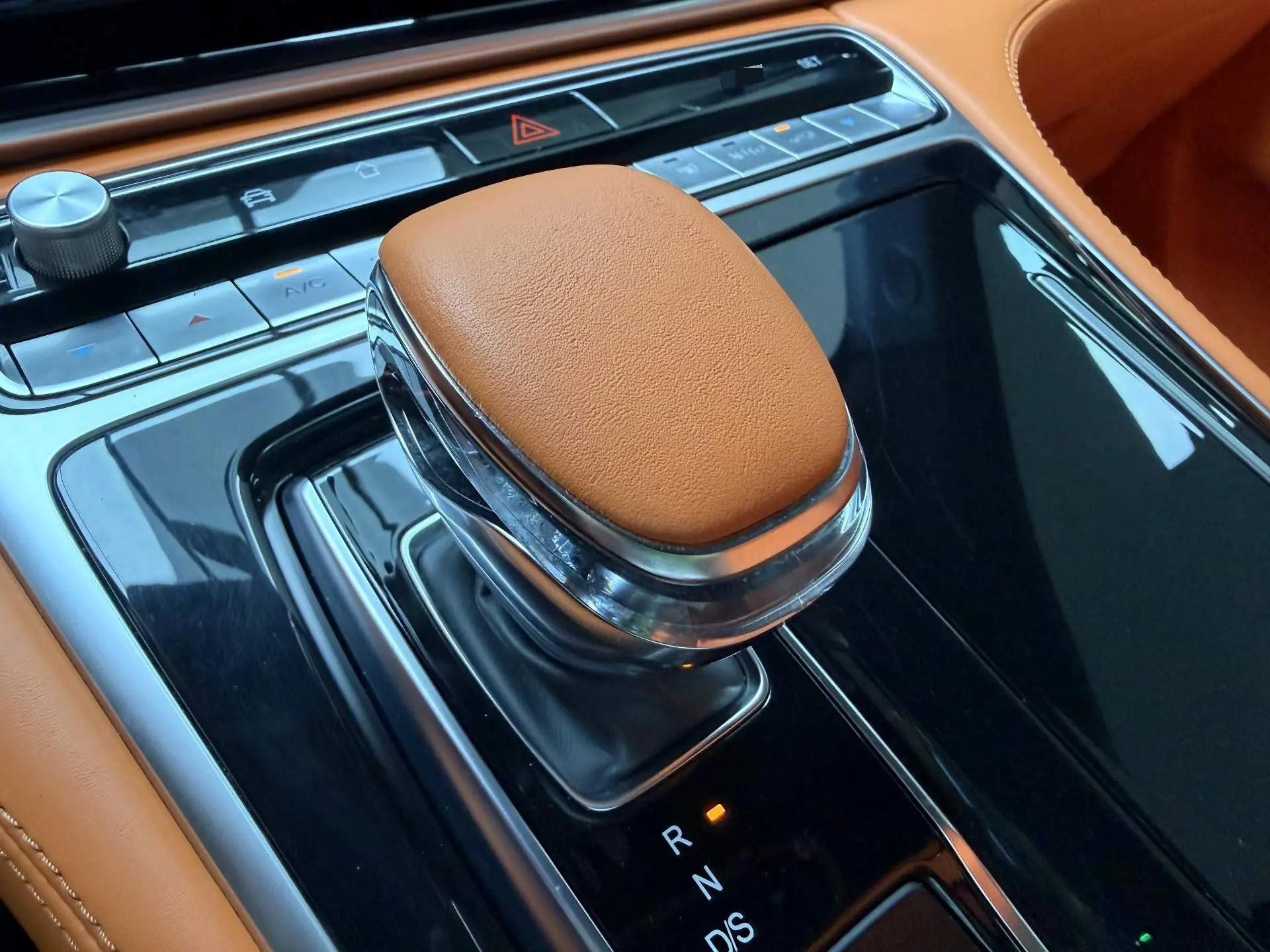 Trumpchi M8 2021 Model Prestige Series 390T Luxury Edition 9