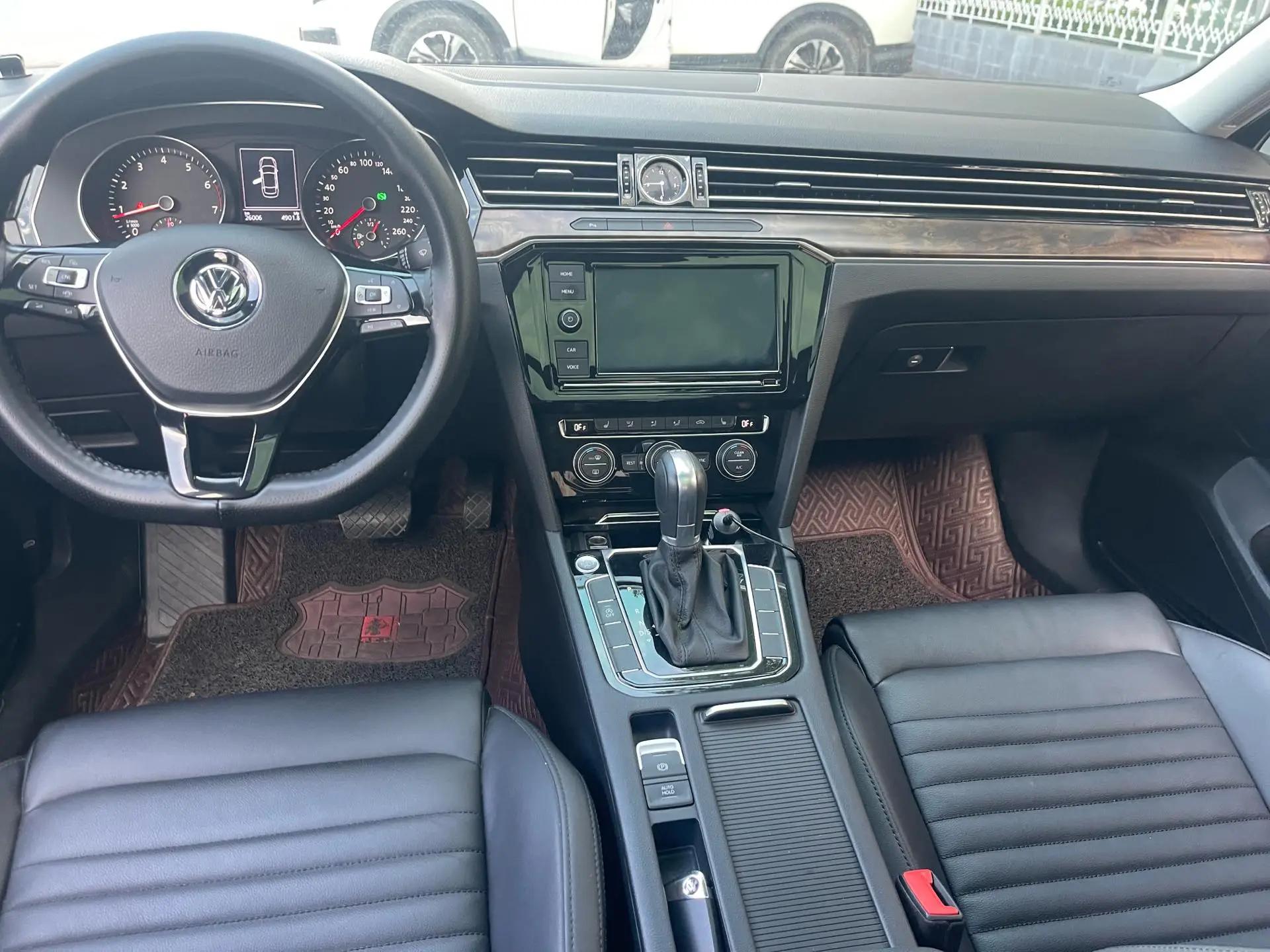 Magotan 2019, 330TSI DSG Luxury Edition, China V Emission Standard 6