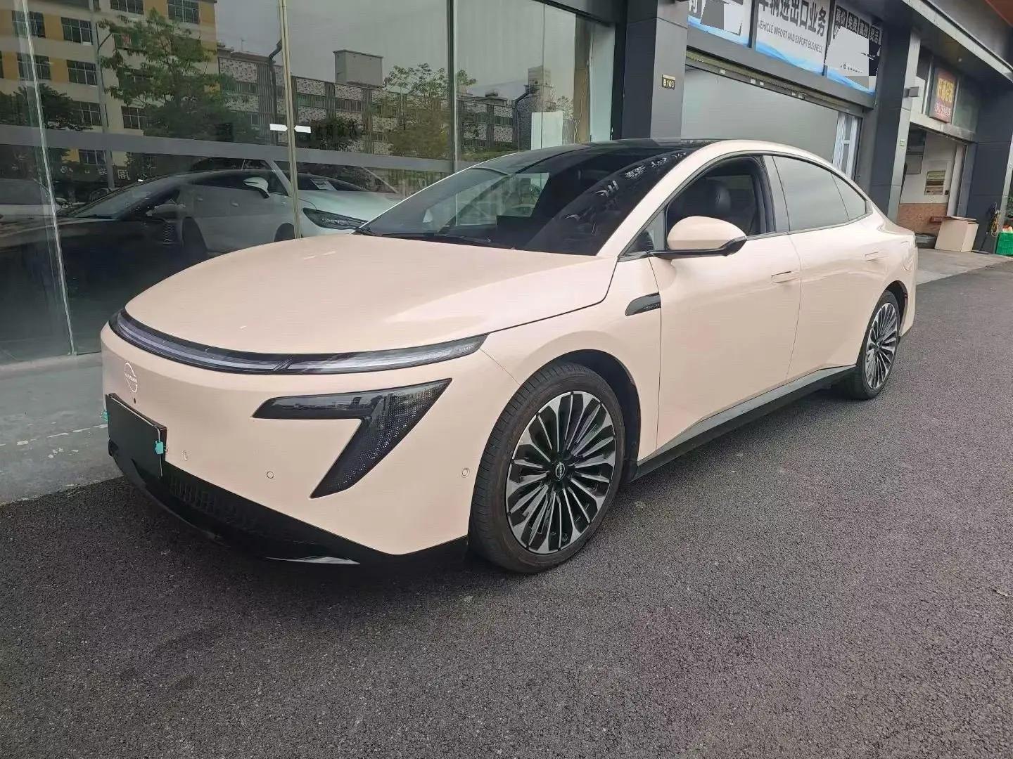 Nissan 2025 N 7 625 Max automatic gear