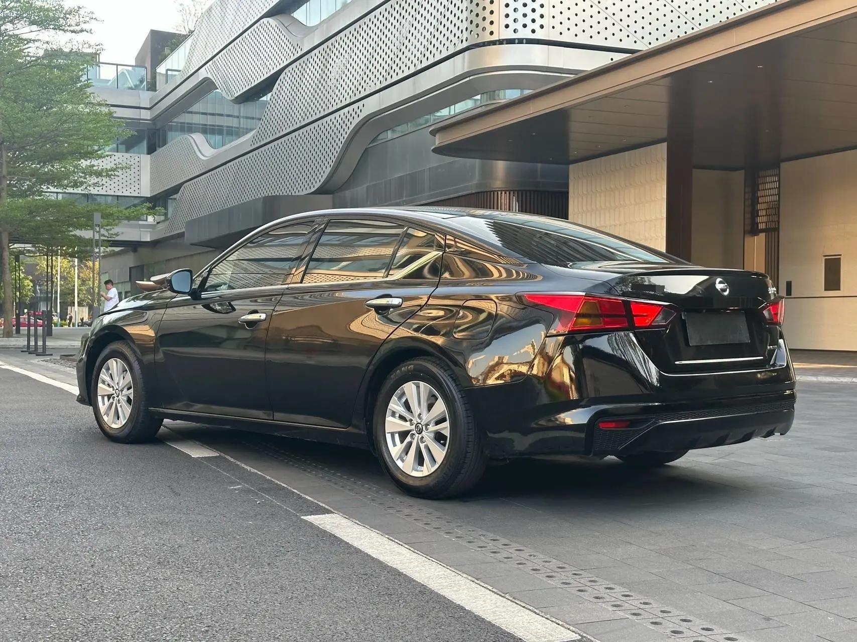 Teana 2021 2.0L XE Fashion Edition 3