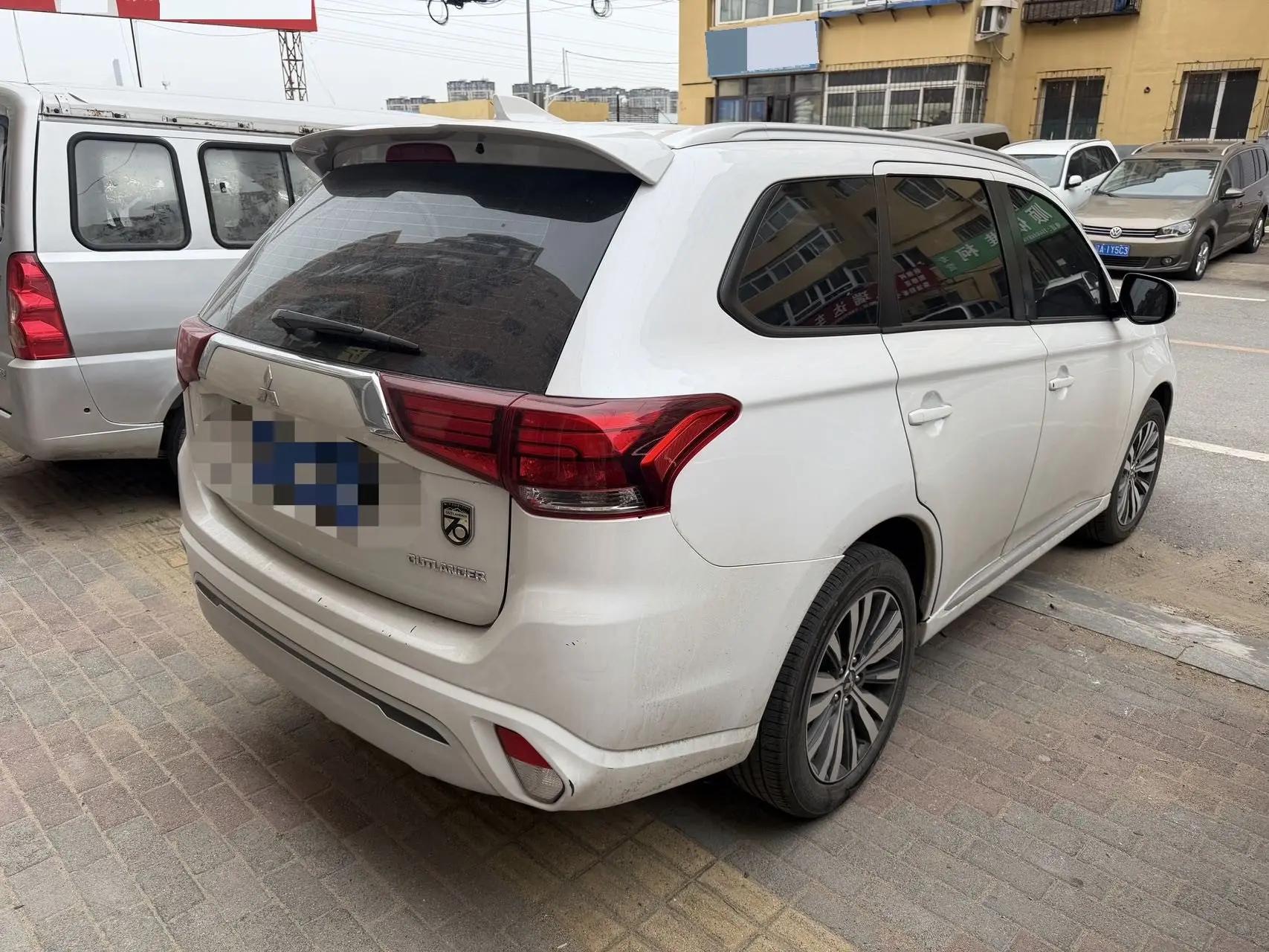Outlander 2021 2.0L Two-Drive Enjoy Edition 5 7