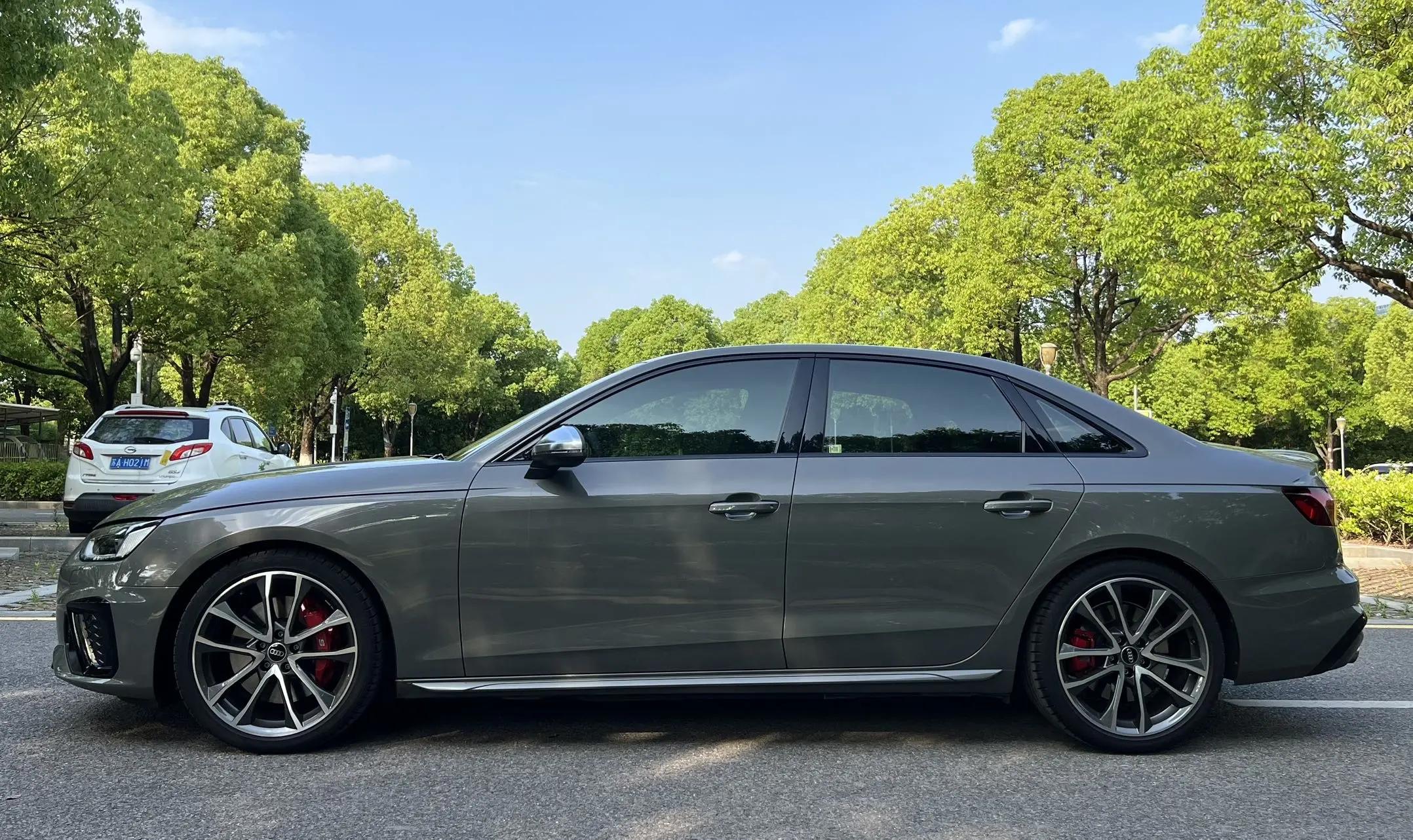 Audi S4 (Imported) 2023 S4 Limousine 3.0TFSI Automatic Gear 4