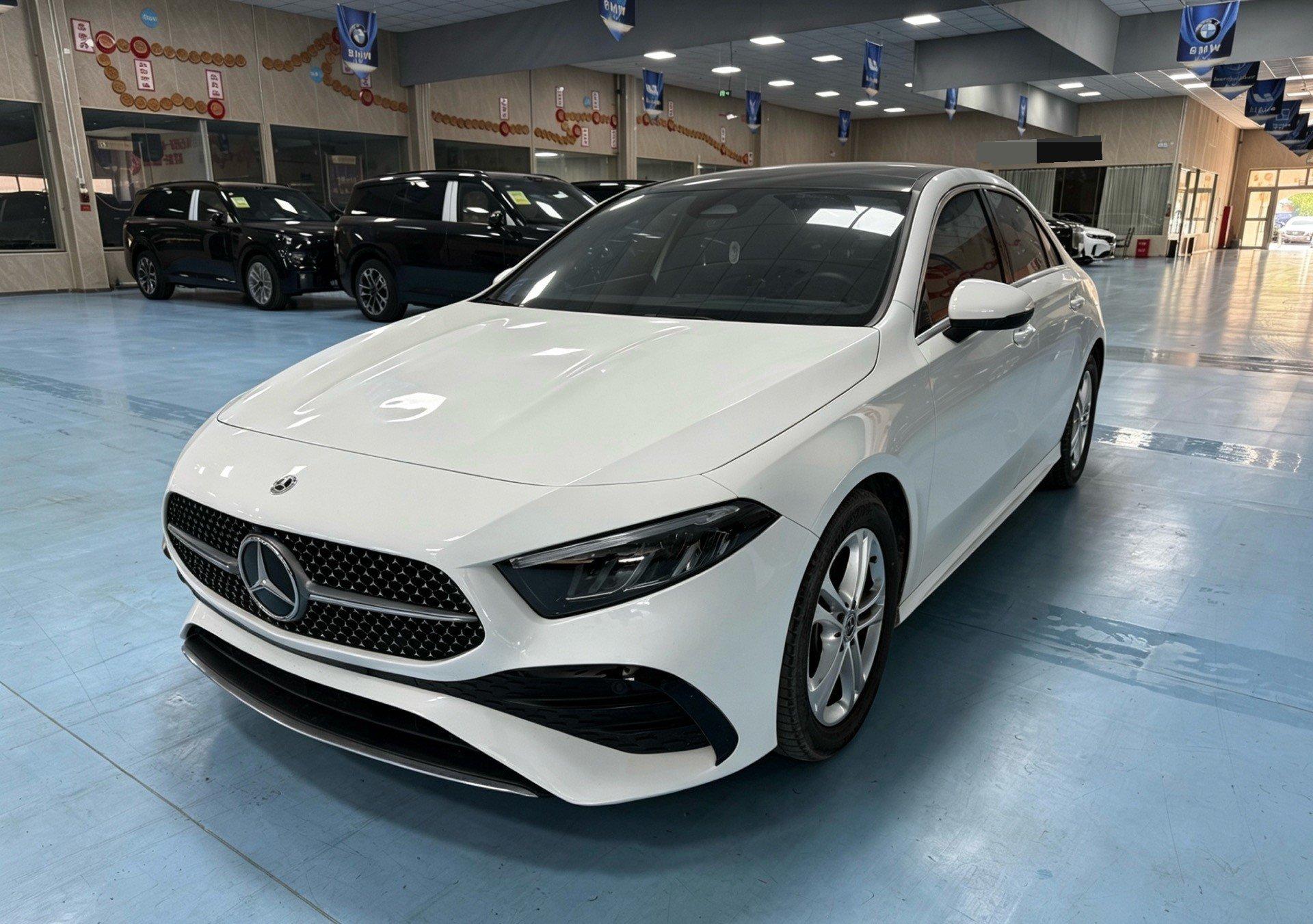 Mercedes Benz Class A 2024 A 180 L 1.3T automatic gear