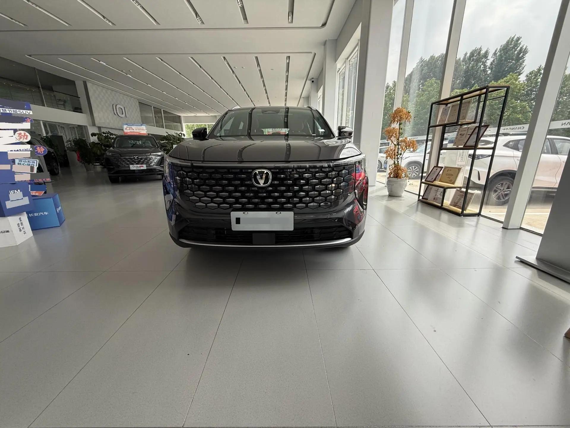 ChangAn CS55PLUS 2022 Blue Whale Edition 1.5T DCT Luxury Model 2