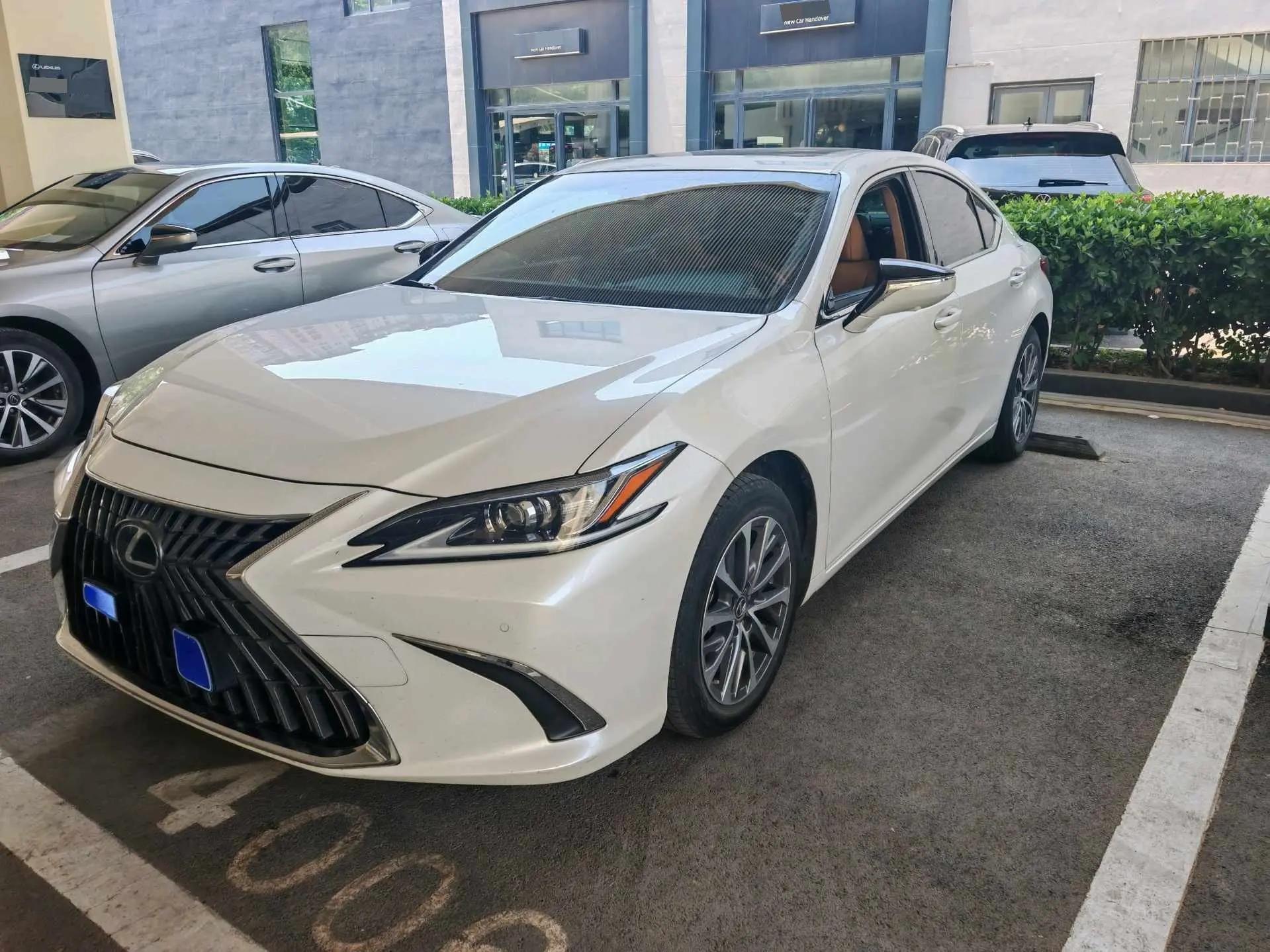 Lexus ES 2022 200 Executive Edition