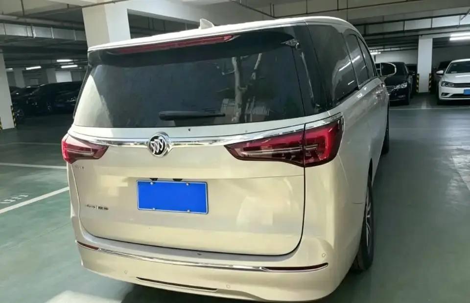 Buick GL8 2022 ES Lu Zun 653T Premium 4